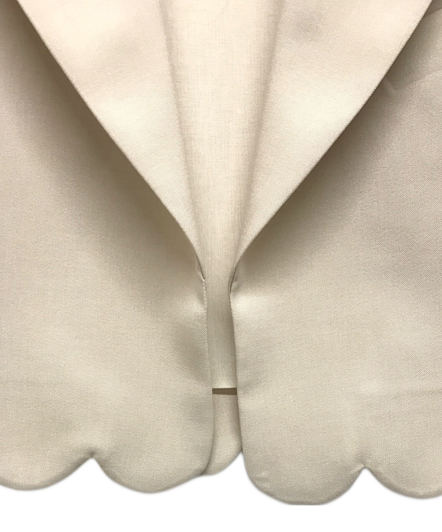 中古・古着通販】cygne (シーニュ) スカラップジャケット ベージュ