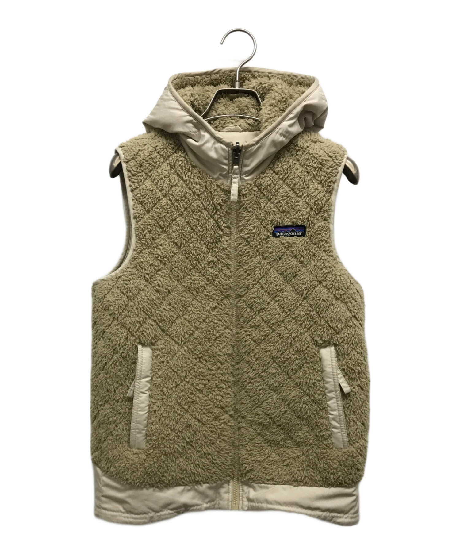 中古・古着通販】Patagonia (パタゴニア) フリースベスト ベージュ 中古・古着通販】Patagonia (パタゴニア) フリースベスト ベージュ