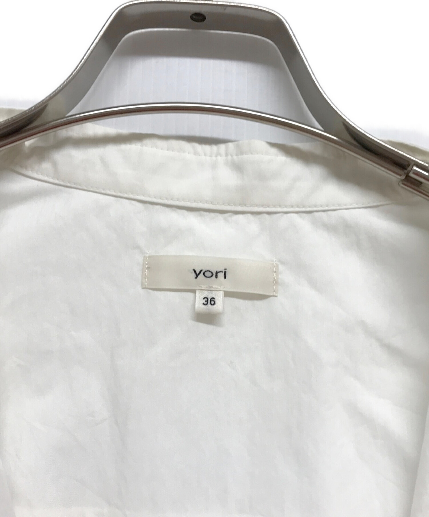 中古・古着通販】yori (ヨリ) ブラウス ホワイト サイズ:36｜ブランド