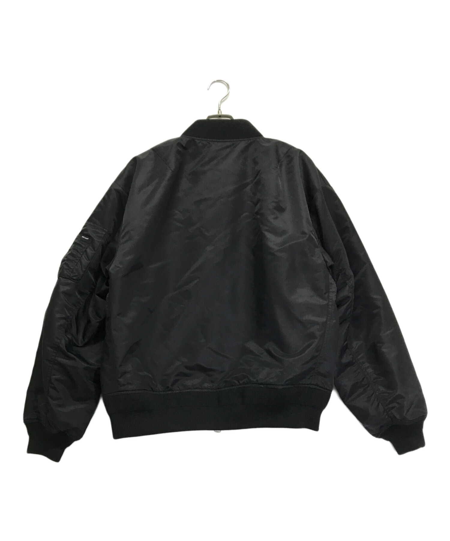 中古・古着通販】Deluxe (デラックス) MA-D1ジャケット ブラック 中古・古着通販】Deluxe (デラックス) MA-D1ジャケット ブラック