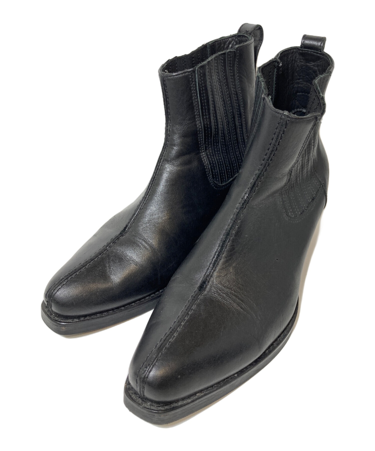 【たか】our legacy ブーツ アワー レガシーがイタリアの「ロア」とコラボ、レザーの端材を使用