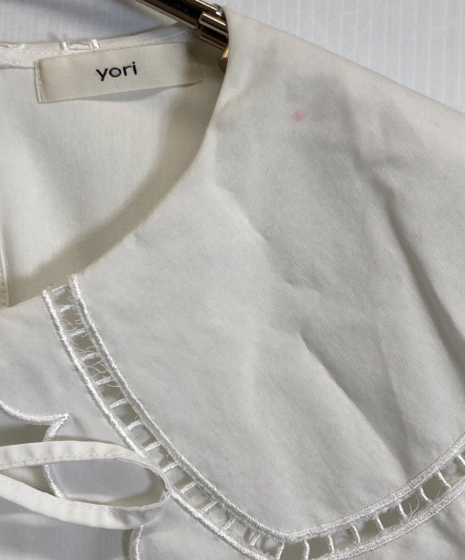 中古・古着通販】yori (ヨリ) スカラップカラーカットソー ホワイト 