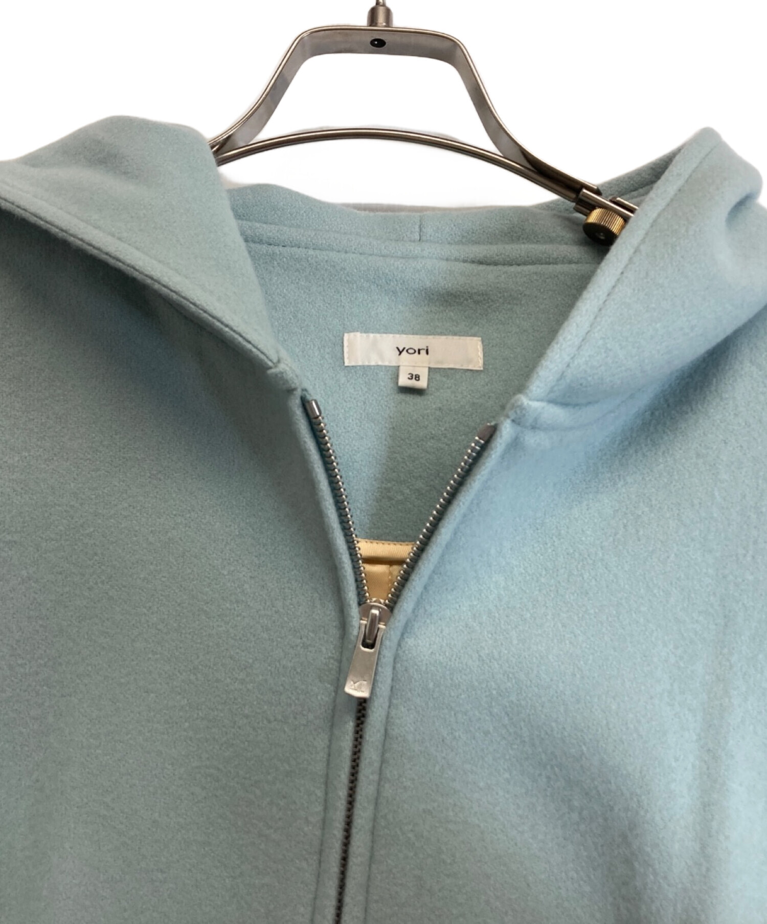 yori Aラインフードコート38 中古・古着通販】yori (ヨリ) Aラインフードコート スカイブルー