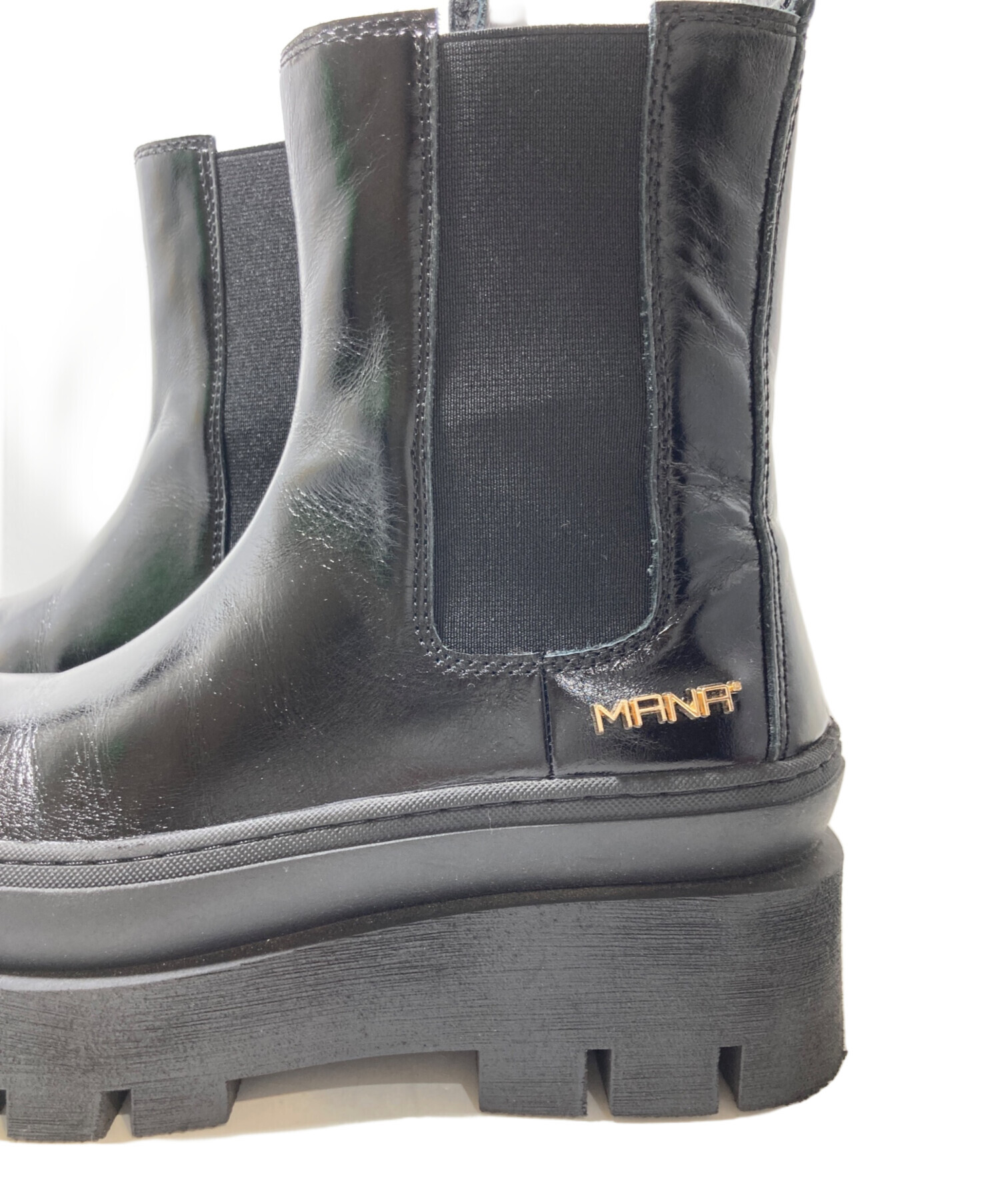 MANA サイドゴアブーツ 中古・古着通販】MANA (マナ) サイドゴアブーツ ブラック サイズ:40