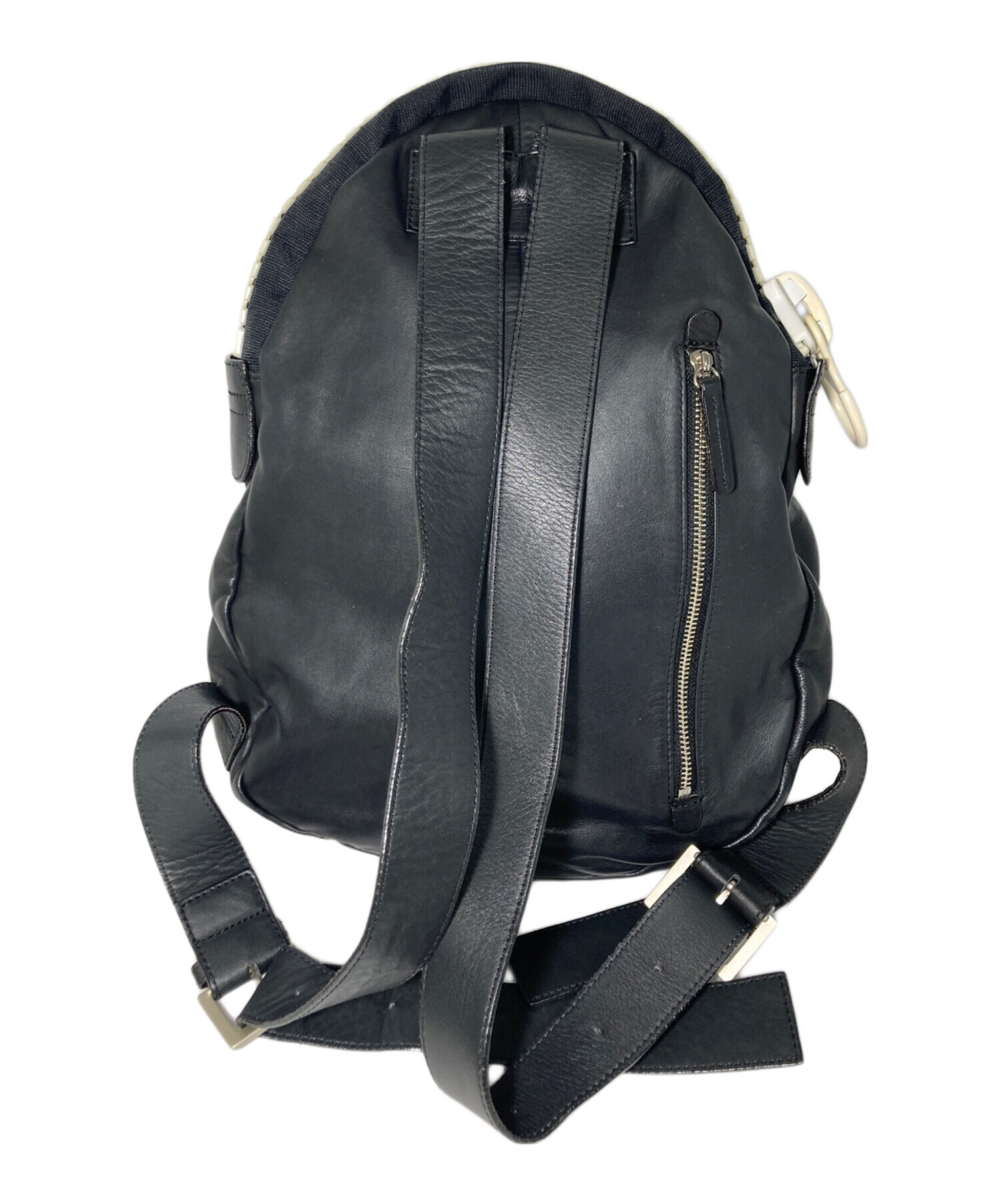 中古・古着通販】kawa-kawa (カワカワ) サメリュック ブラック