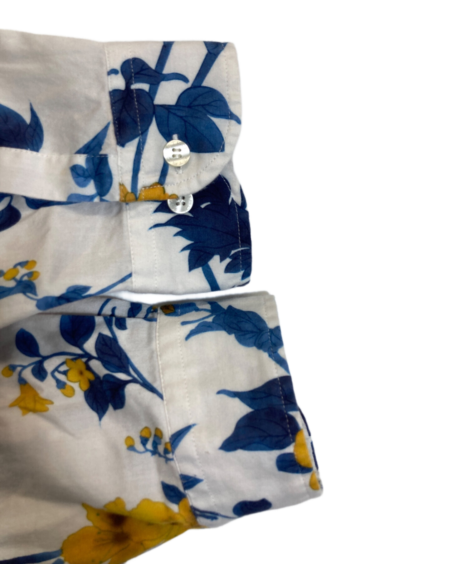 中古・古着通販】ETRO (エトロ) 花柄シャツ ホワイト サイズ:XL
