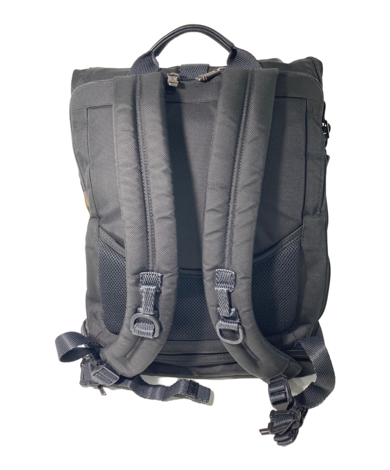 中古・古着通販】TUMI (トゥミ) リュック グリーン｜ブランド・古着