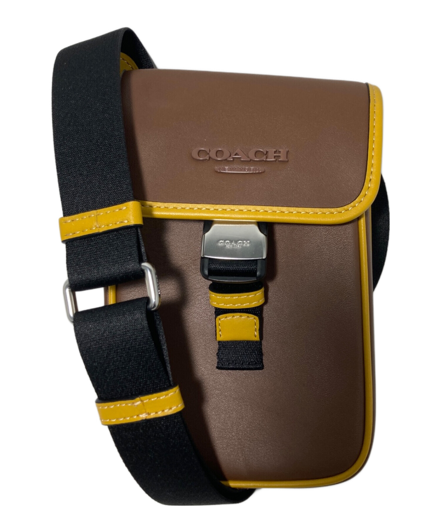 【ジャンク】COACH ショルダーバック 中古・古着通販】COACH (コーチ) ショルダーバッグ レッド｜ブランド