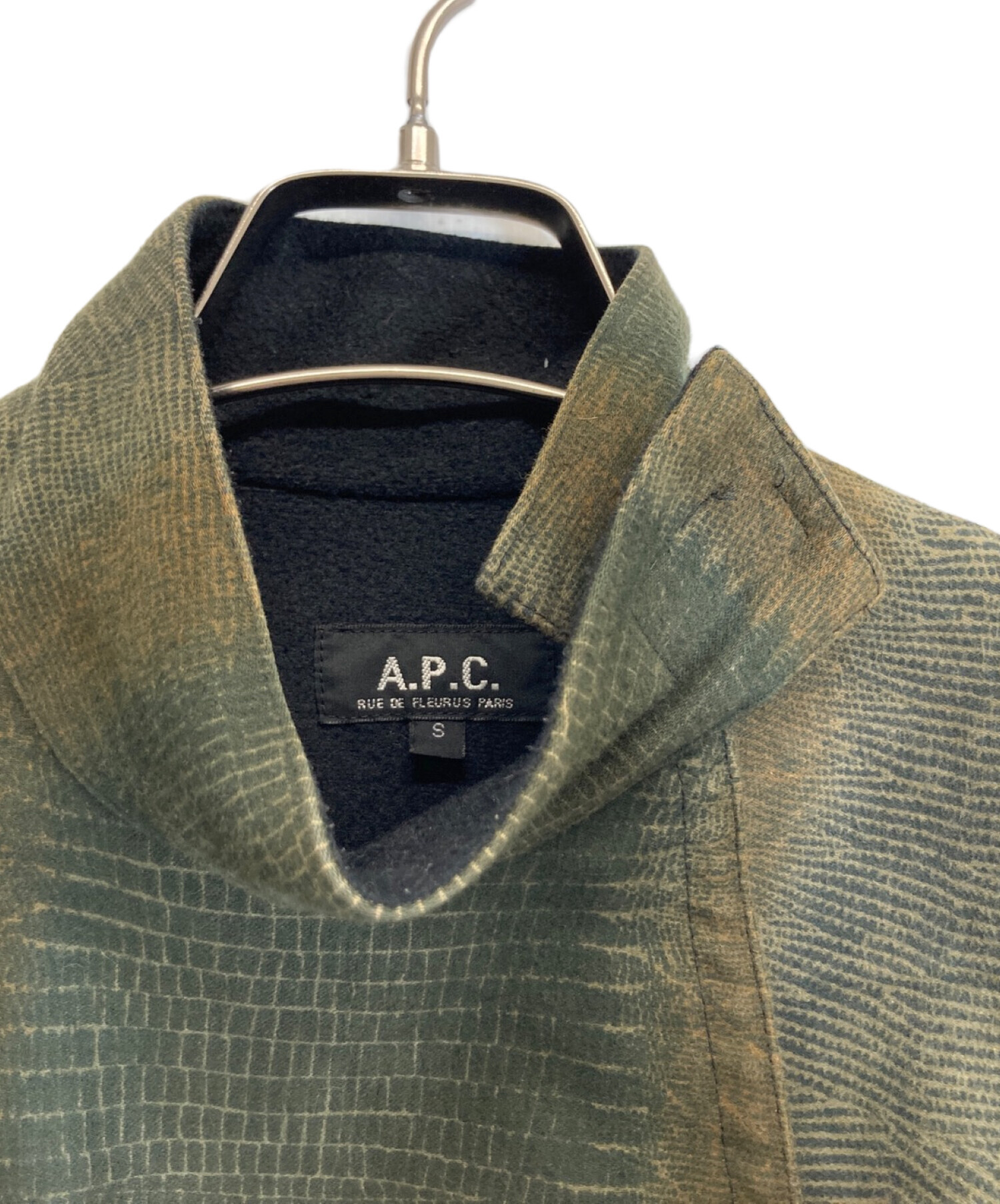 中古・古着通販】A.P.C. (アーペーセー) パイソン柄シングルライダース
