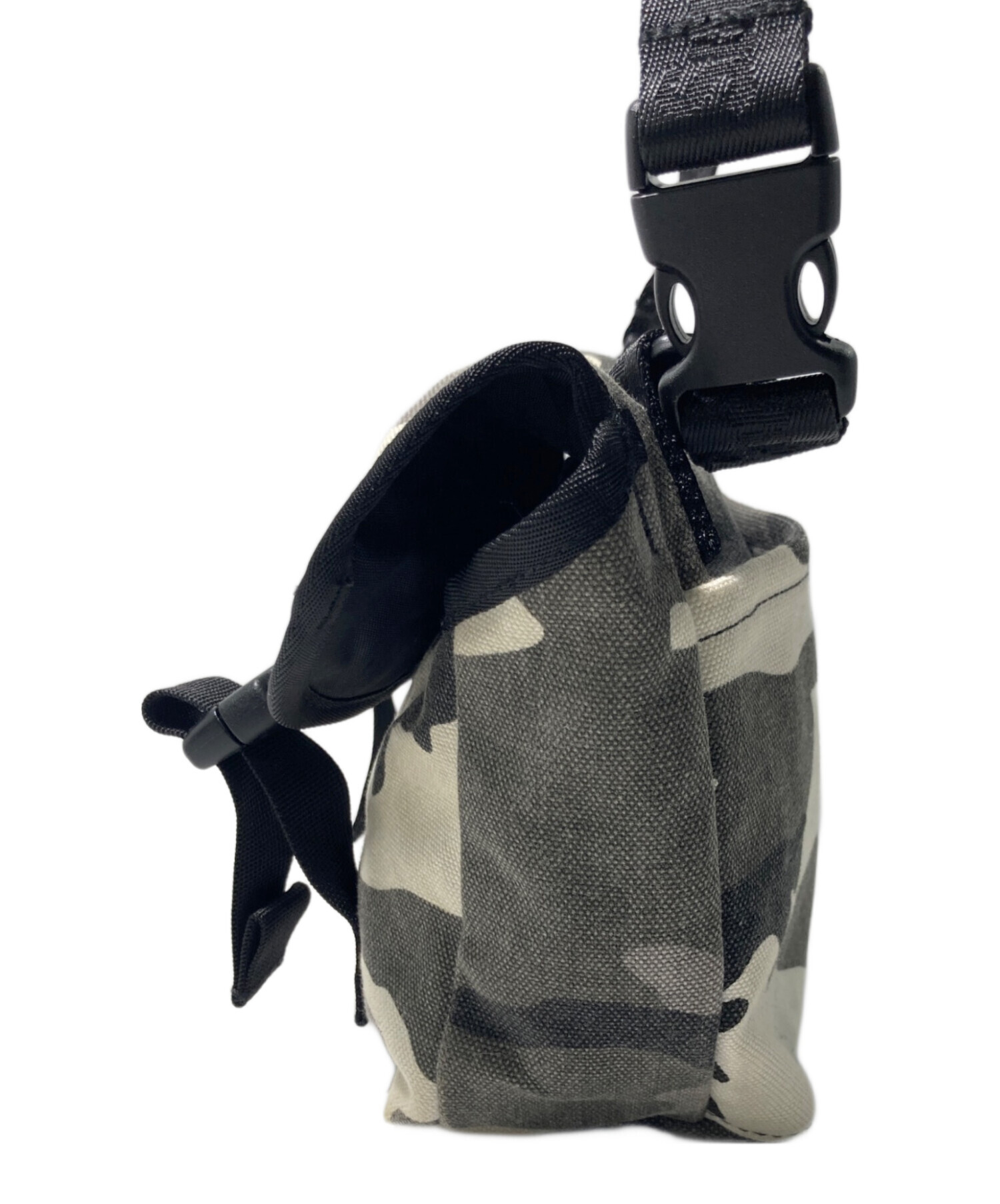 中古・古着通販】Supreme (シュプリーム) Snow Camo Mini Messenger