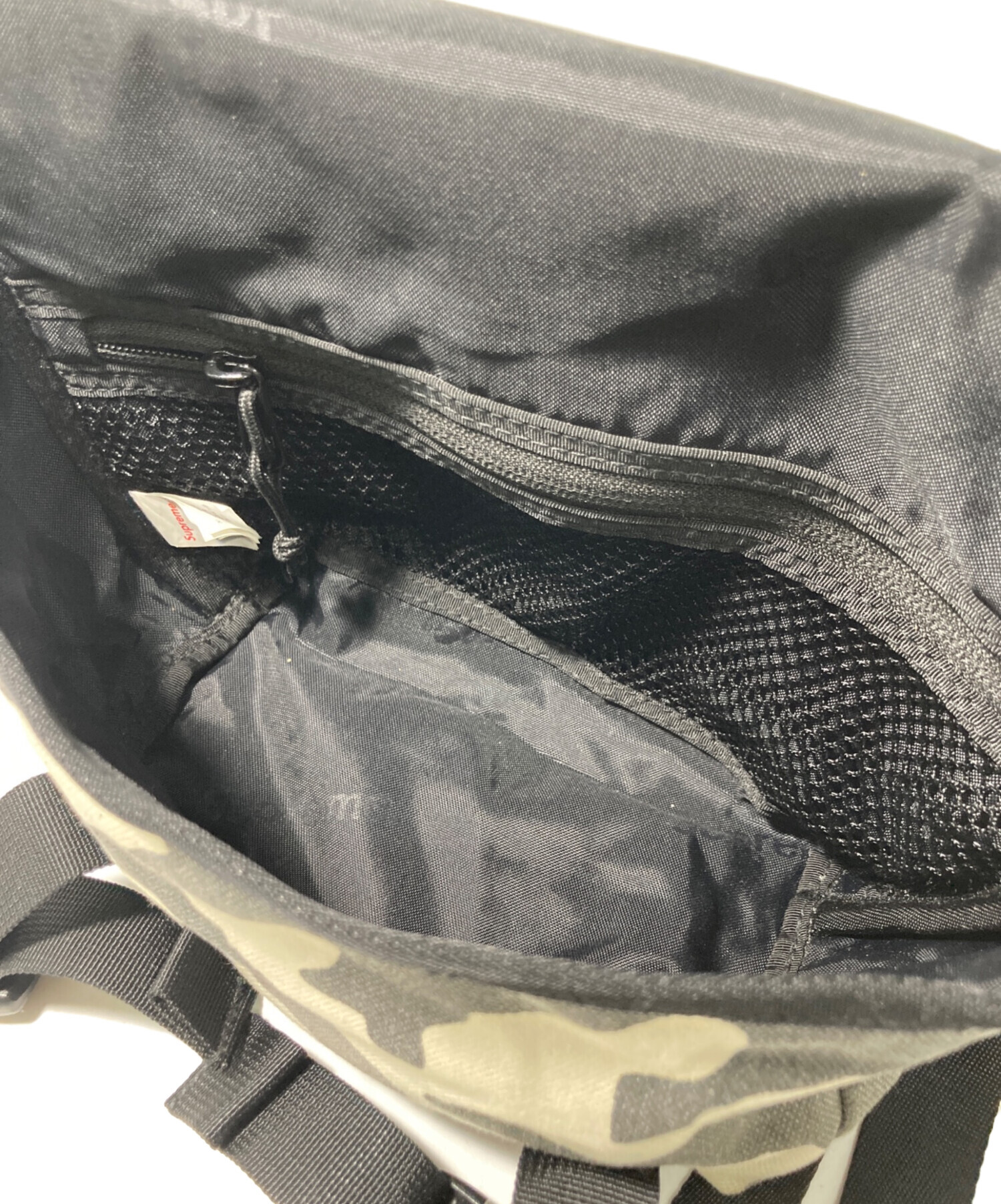と*ち様 Supreme メッセンジャーバッグ グレー迷彩 中古・古着通販】Supreme (シュプリーム) Snow Camo Mini Messenger