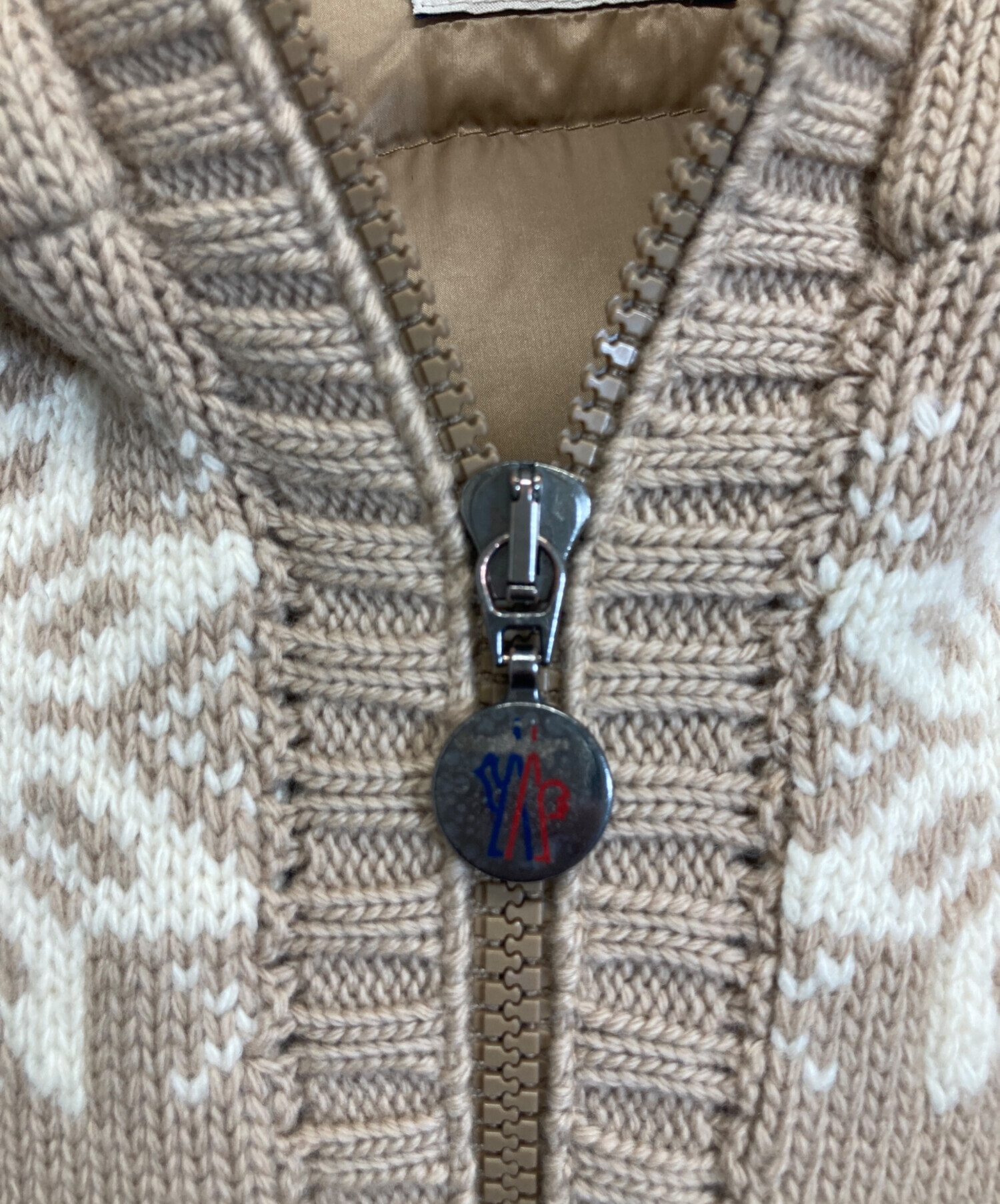 MONCLER モンクレール ニット・セーター XS ベージュ 【古着】【中古】【送料無料】 中古・古着通販】MONCLER (モンクレール) MAGLIONE TRICOT CARDIGAN