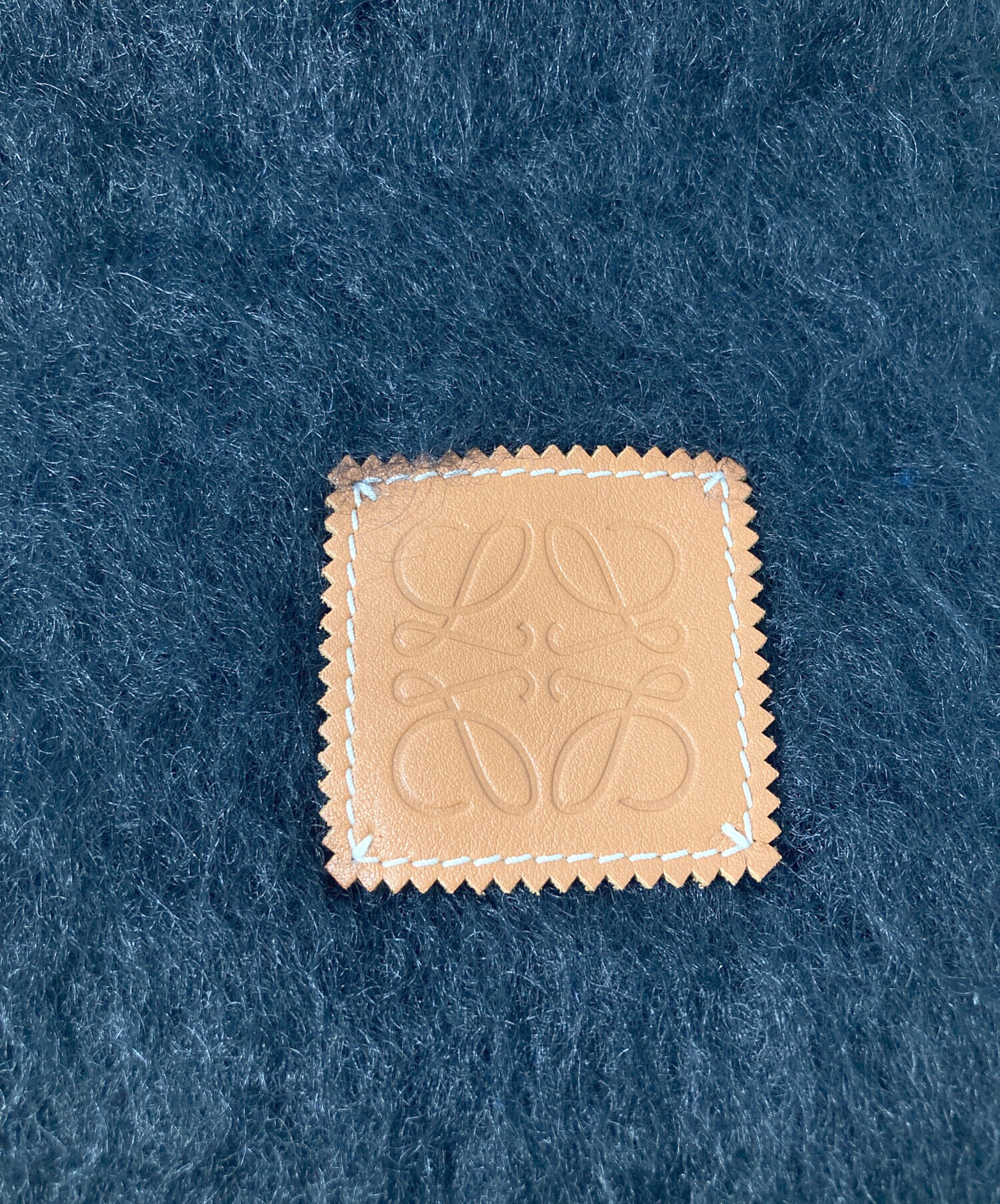 中古・古着通販】LOEWE (ロエベ) モヘア混マフラー ブラック｜ブランド