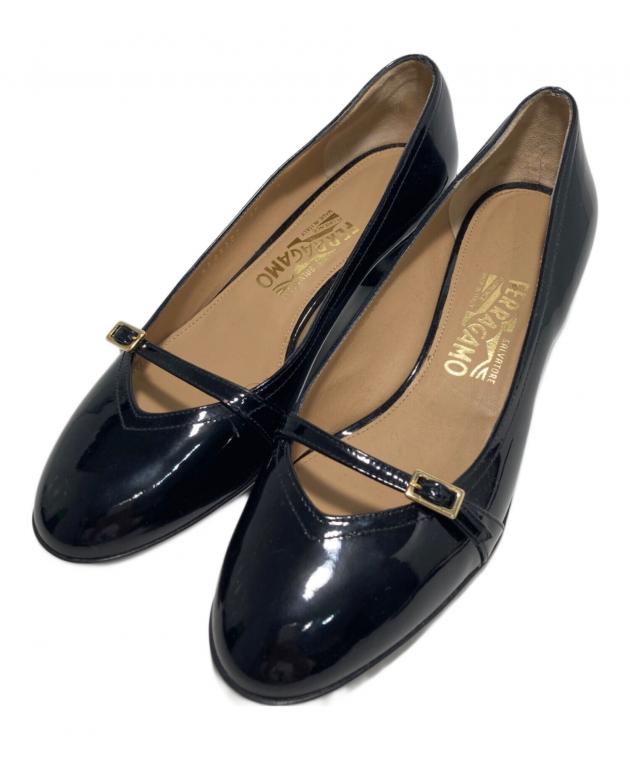【美品】Salvatore Ferragamo エナメルパンプス ブラック 中古・古着通販】Salvatore Ferragamo (サルヴァトーレ フェラガモ
