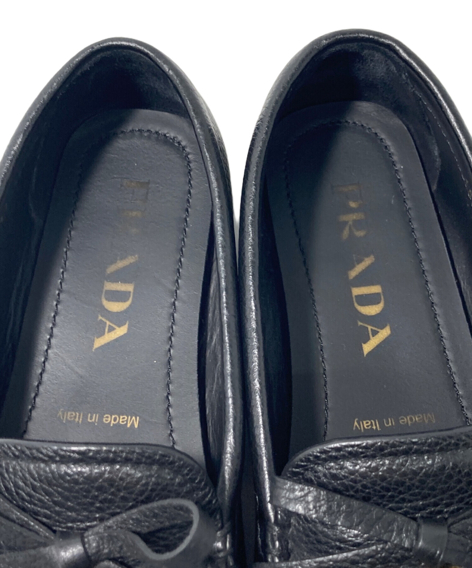 PRADA ブラックレザー ローファー　10736E 37 1/2 中古・古着通販】PRADA (プラダ) ローファー ブラック サイズ:36