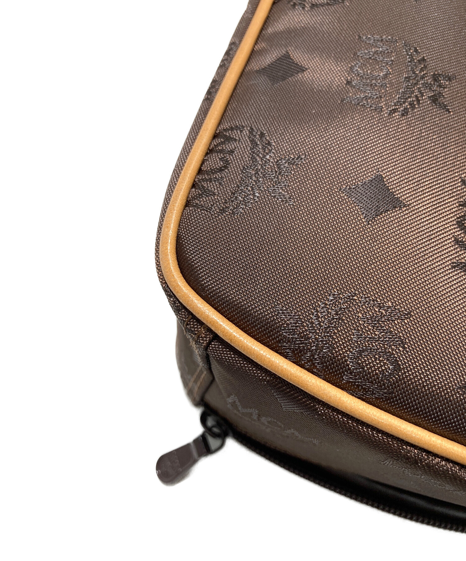 中古・古着通販】MCM (エムシーエム) ヴィセトス ロゴグラム ラウンド 