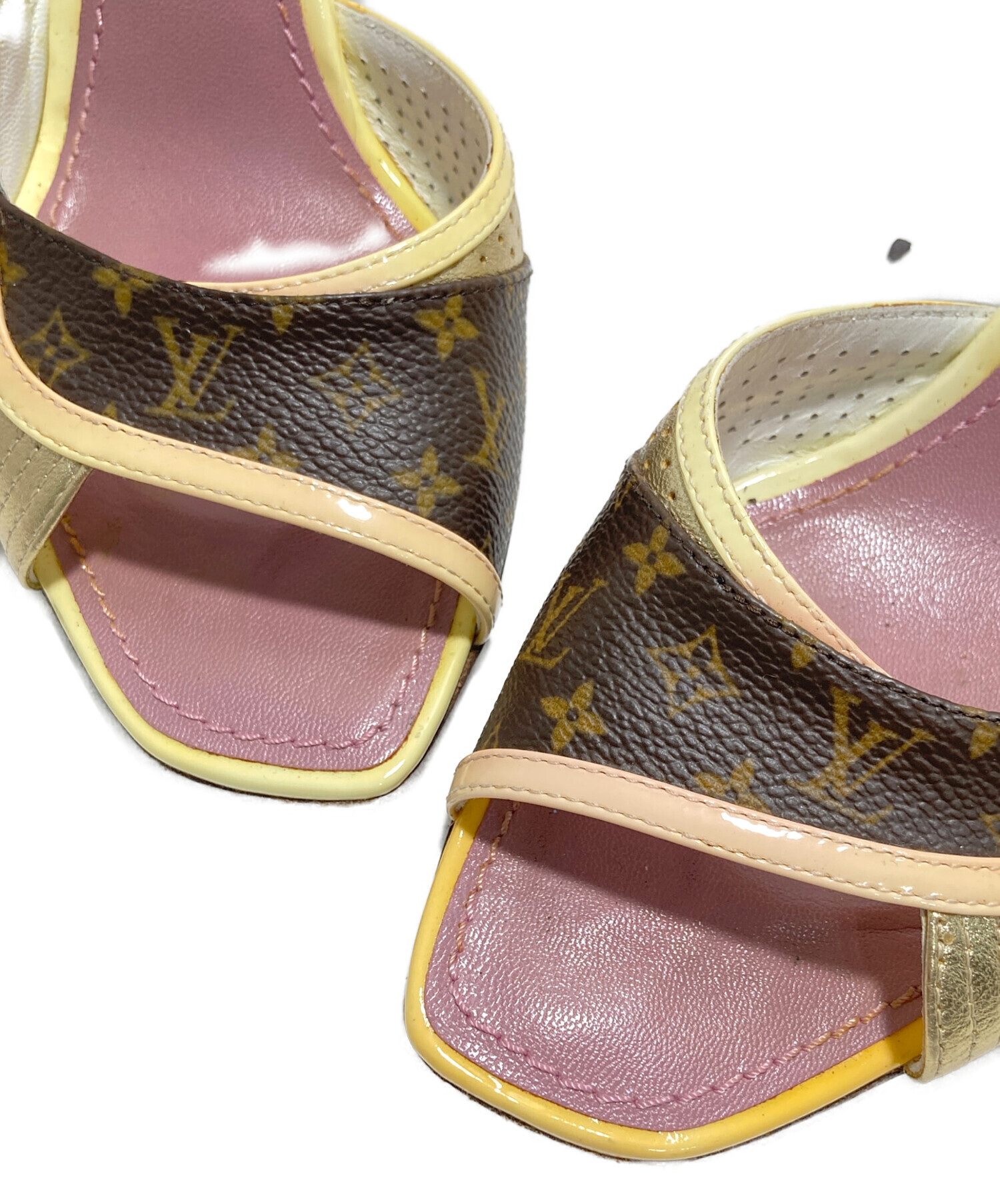 中古・古着通販】LOUIS VUITTON (ルイ ヴィトン) モノグラム柄パンプス