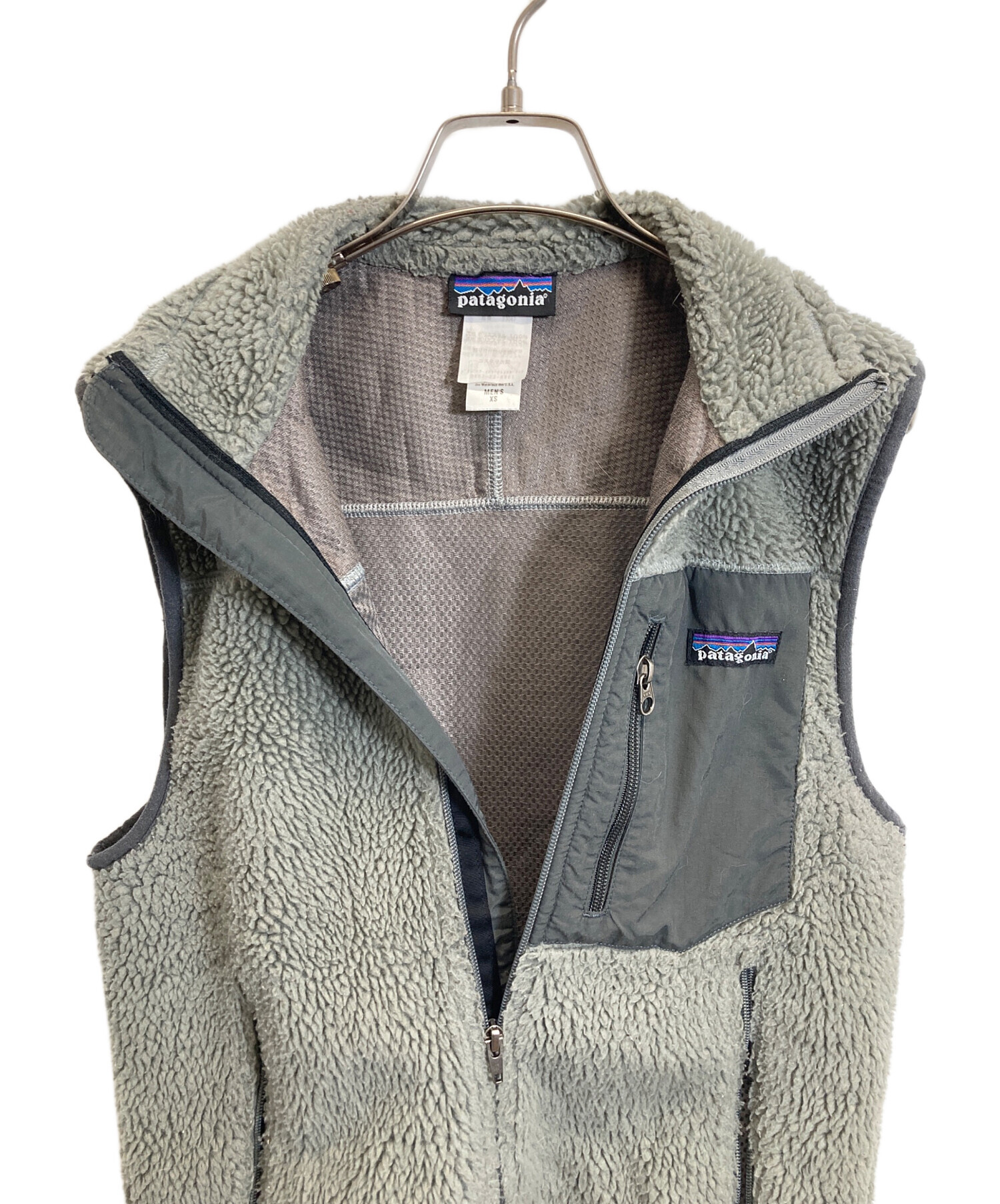 グレー1枚 中古・古着通販】Patagonia (パタゴニア) CLASSIC RETRO-X VEST 23047