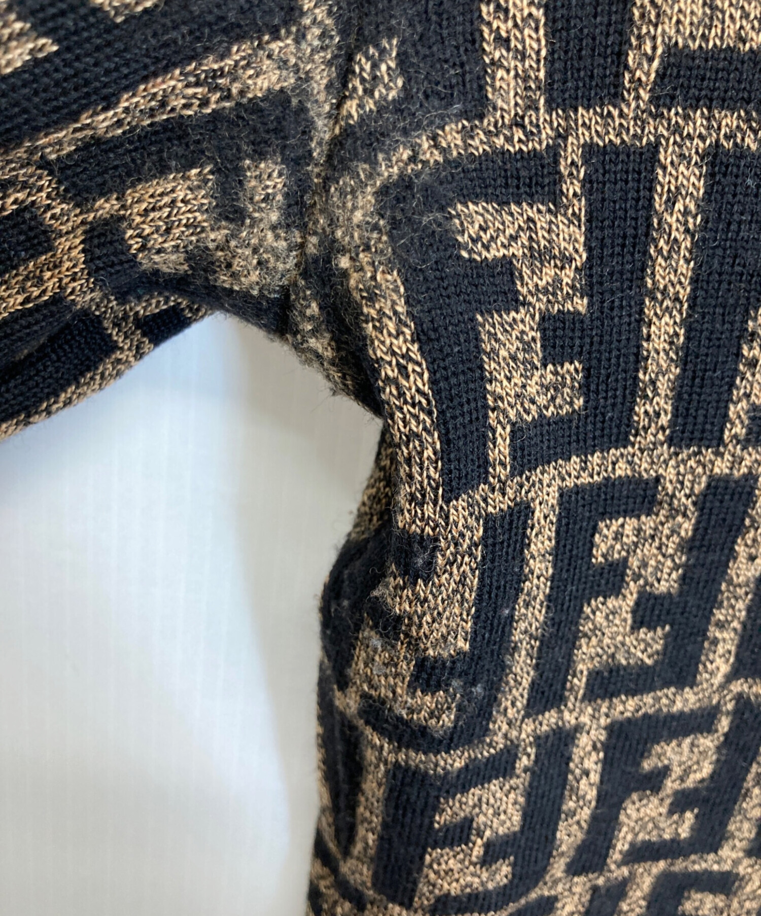 中古・古着通販】FENDI (フェンディ) ズッカ柄ニット ブラウン サイズ