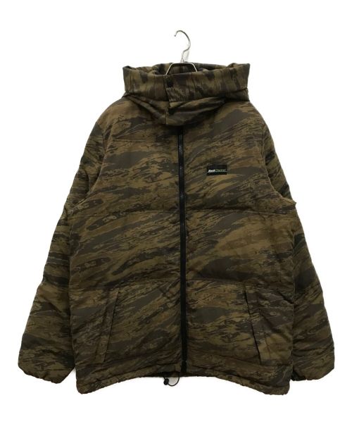 中古・古着通販】BACK CHANNEL (バックチャンネル) カモ柄ダウン 中古・古着通販】BACK CHANNEL (バックチャンネル) カモ柄ダウン