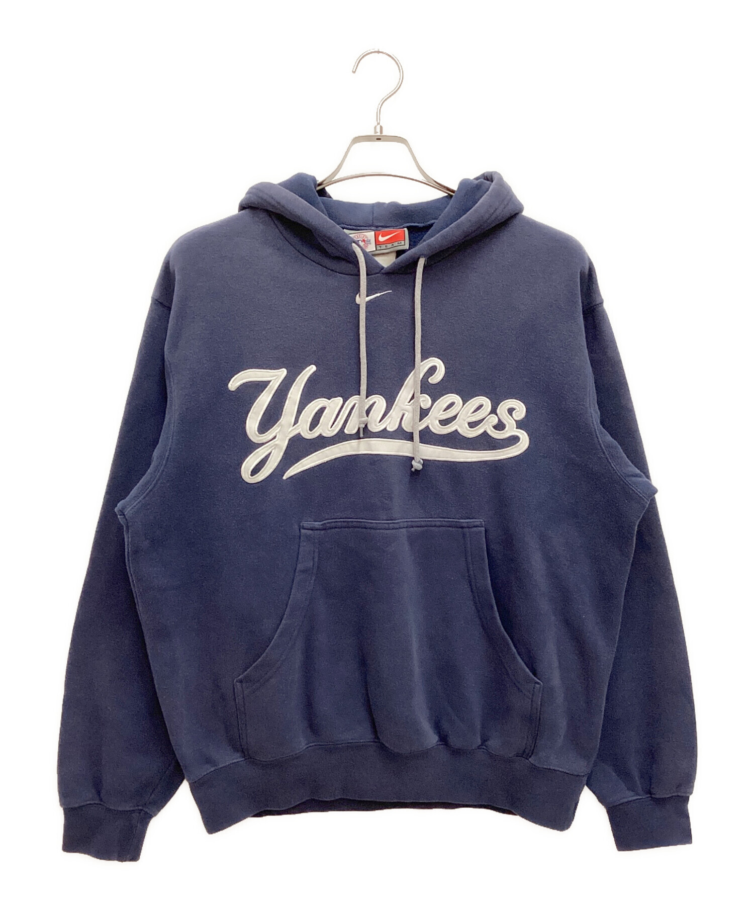 中古・古着通販】NIKE (ナイキ) 古着ヤンキースパーカー プル 中古・古着通販】NIKE (ナイキ) 古着ヤンキースパーカー プル