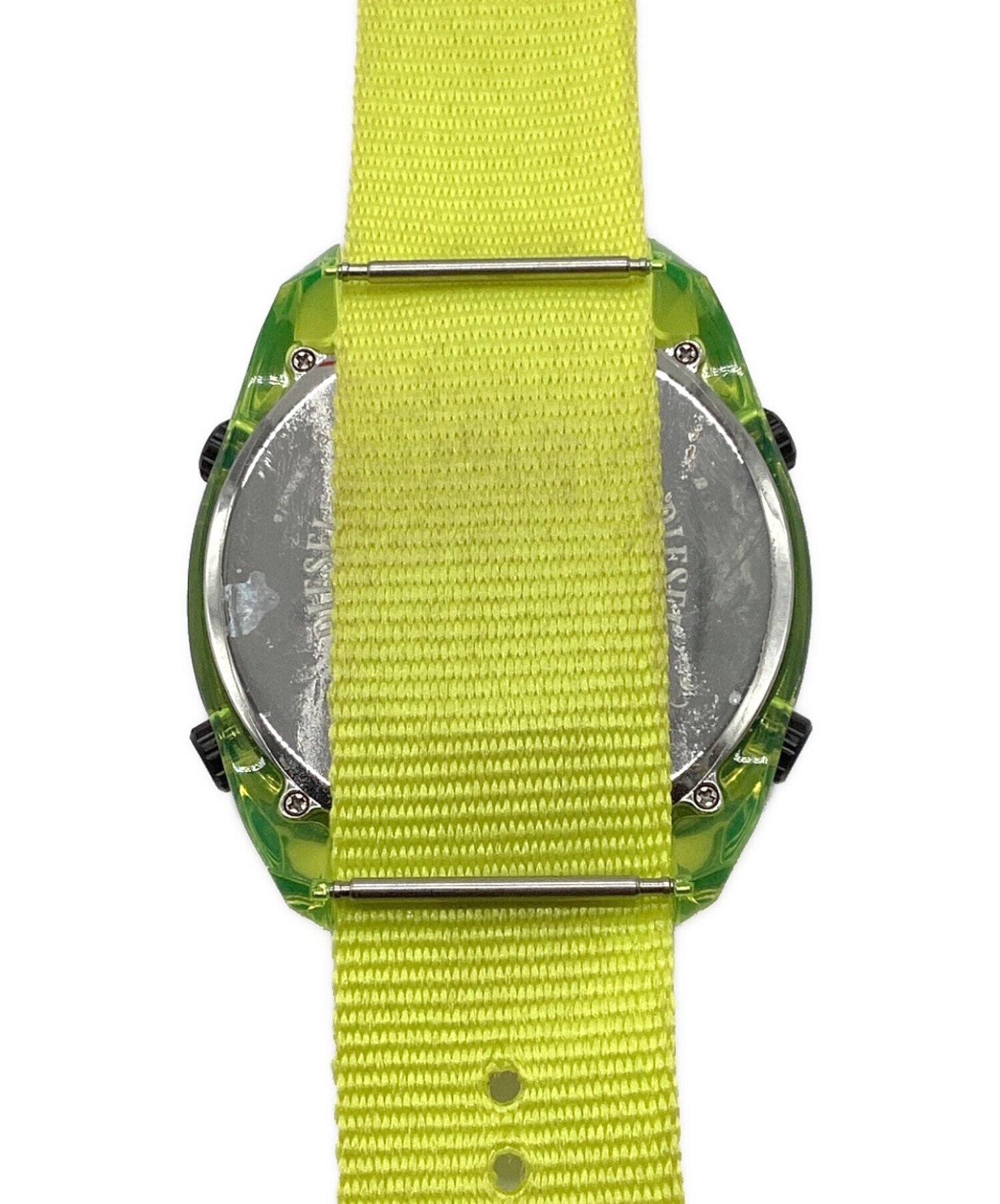 DIESEL イエロー 腕時計 5 ATM 【中古超美品】 中古・古着通販】DIESEL