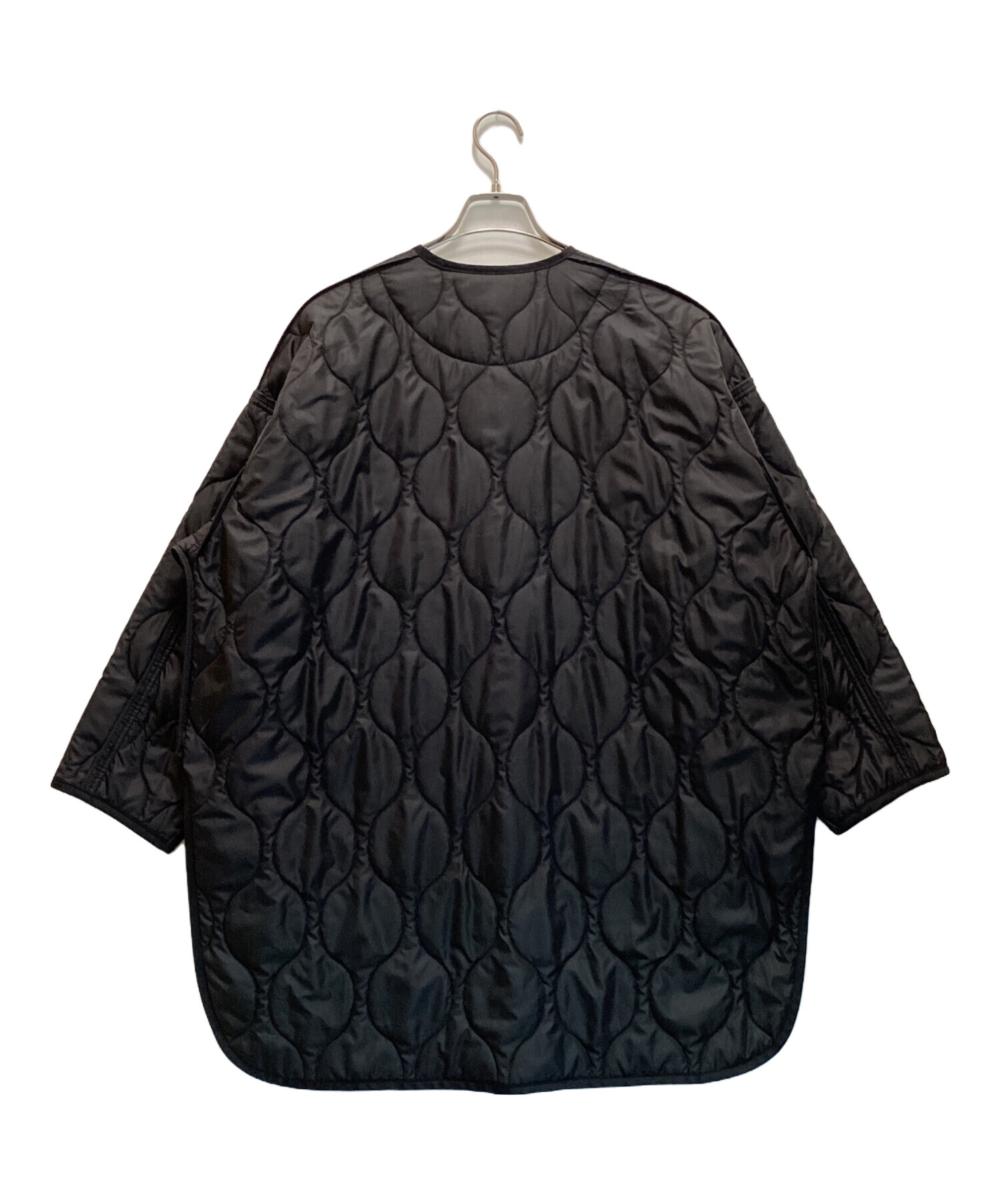 LE PHIL リモンタキルティングポンチョ