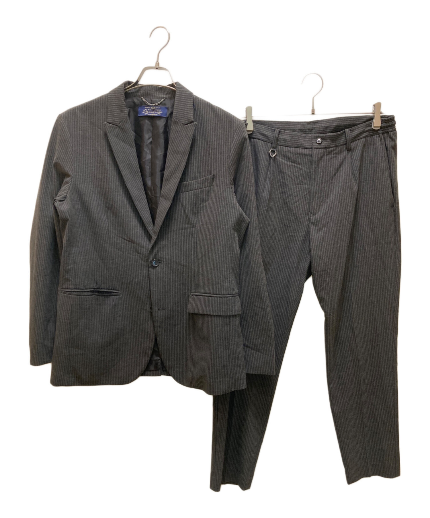 3ピース⭐︎nano universe セットアップスーツ グレー ストライプ柄 3ピース⭐︎nano universe セットアップスーツ グレー ストライプ柄