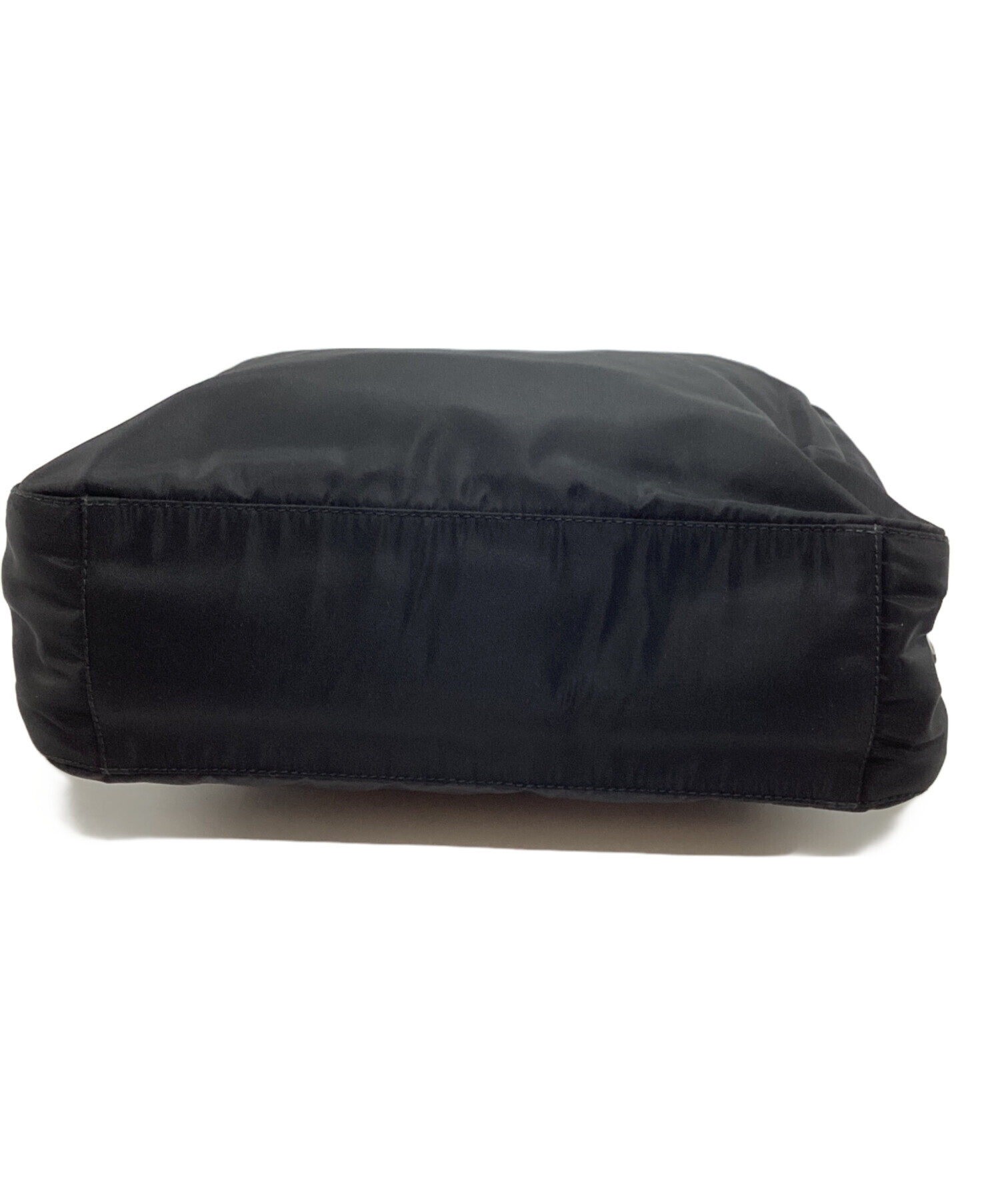 中古・古着通販】PRADA (プラダ) サイド三角プレートナイロントート