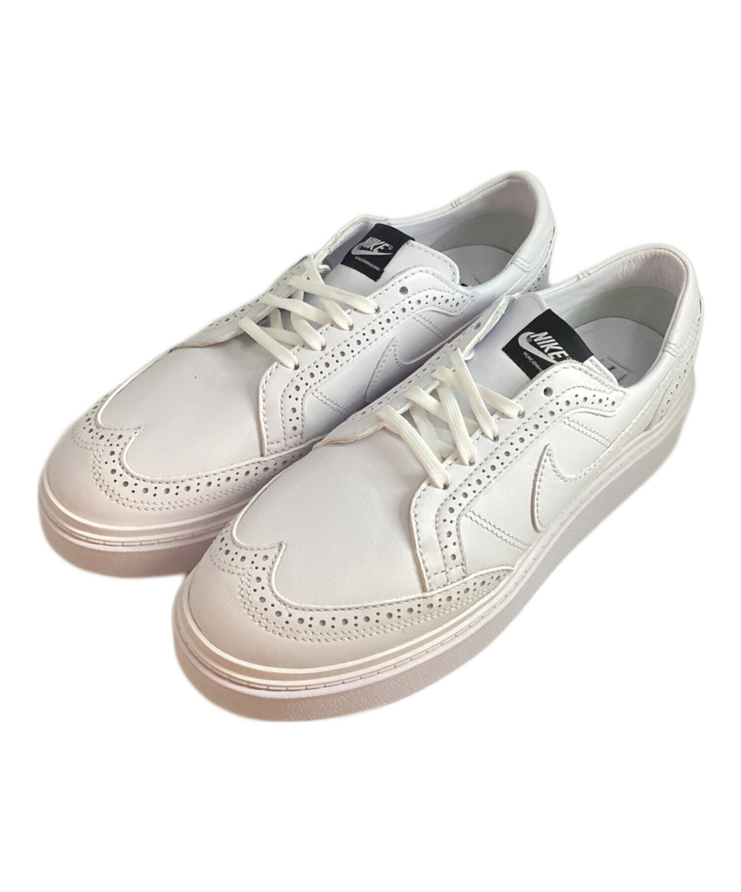 Nike PEACEMINUSONE ホワイトスニーカー