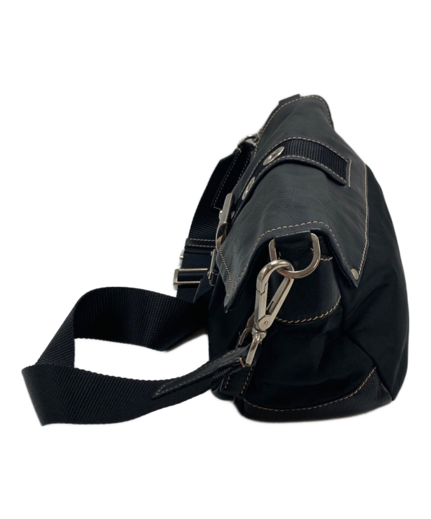 PRADA プラダ ナイロン×レザー切替 ワンショルダーバッグ 黒 中古・古着通販】PRADA (プラダ) レザー切替ワンショルダーバッグ
