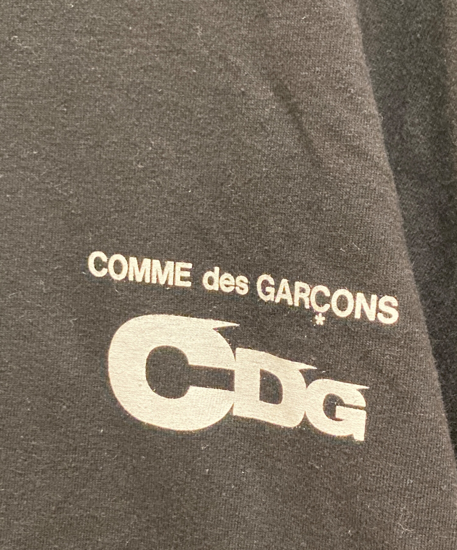 中古・古着通販】CDG (シーディージー) アシンメトリーデザインTシャツ