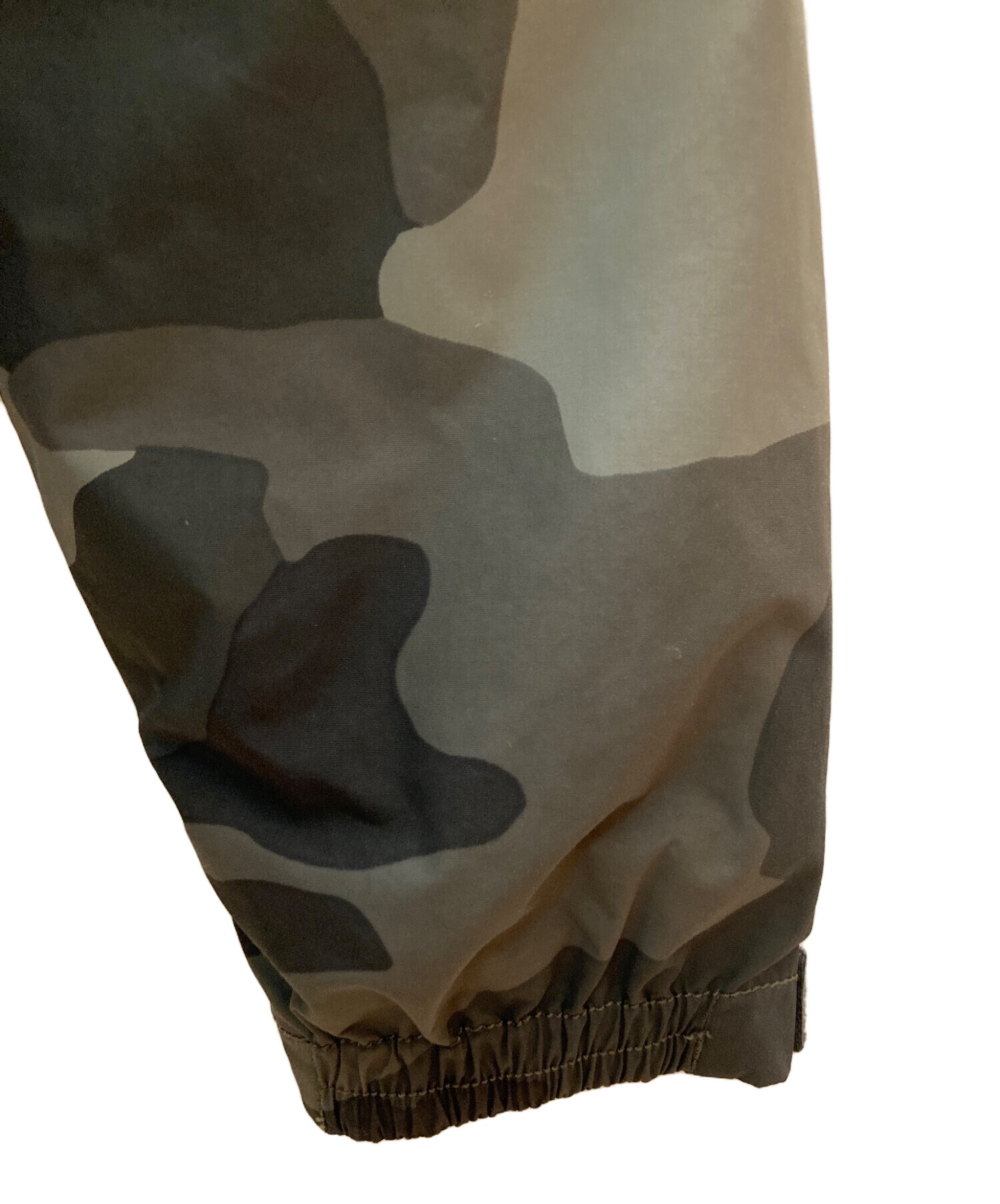 中古・古着通販】Columbia (コロンビア) ダウンライナー付 カモフラ