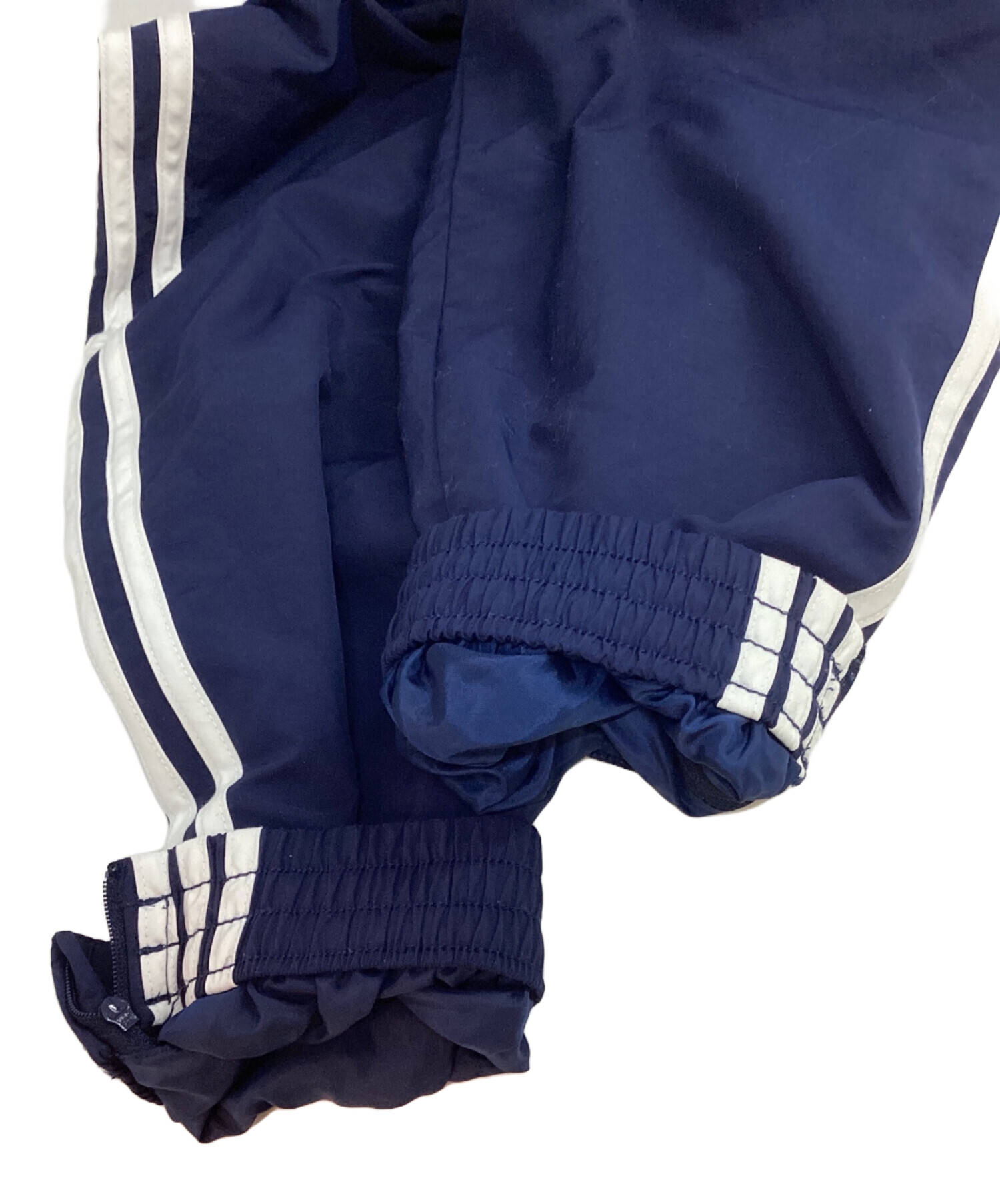 中古・古着通販】adidas (アディダス) トラックパンツ ネイビー サイズ