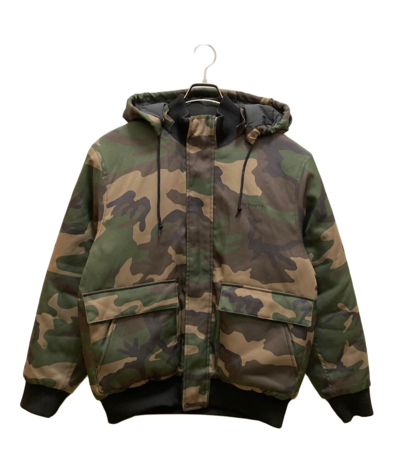 Carhartt 迷彩柄 フード付きジャケット　Sサイズ 中古・古着通販】CarHartt (カーハート) 中綿ジャケット グリーン