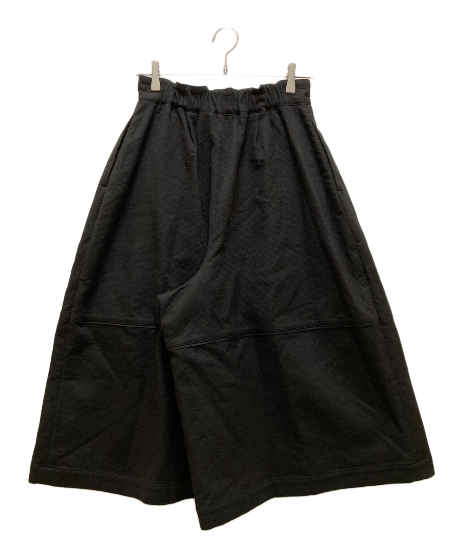 4万　susuri ススリ　ポーン キュロット　タック　パンツ　ガウチョ 刺し子 中古・古着通販】susuri (ススリ) ポーンキュロット パンツ ブラック