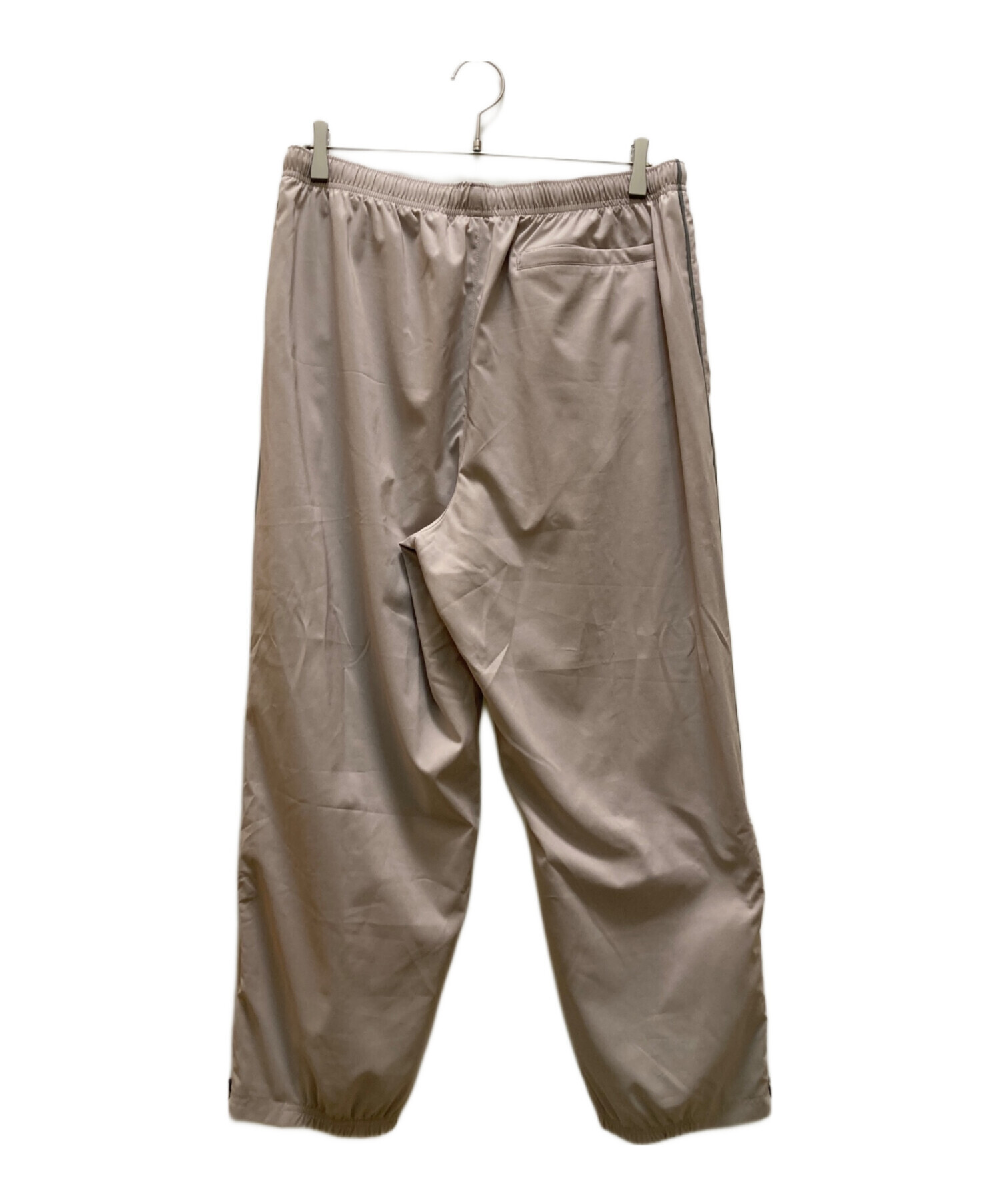【最終値下げ中】Nike Patta コラボ　トラックパンツ　Mサイズ新品 M+NRG+PATTA+TRK+PANT.png