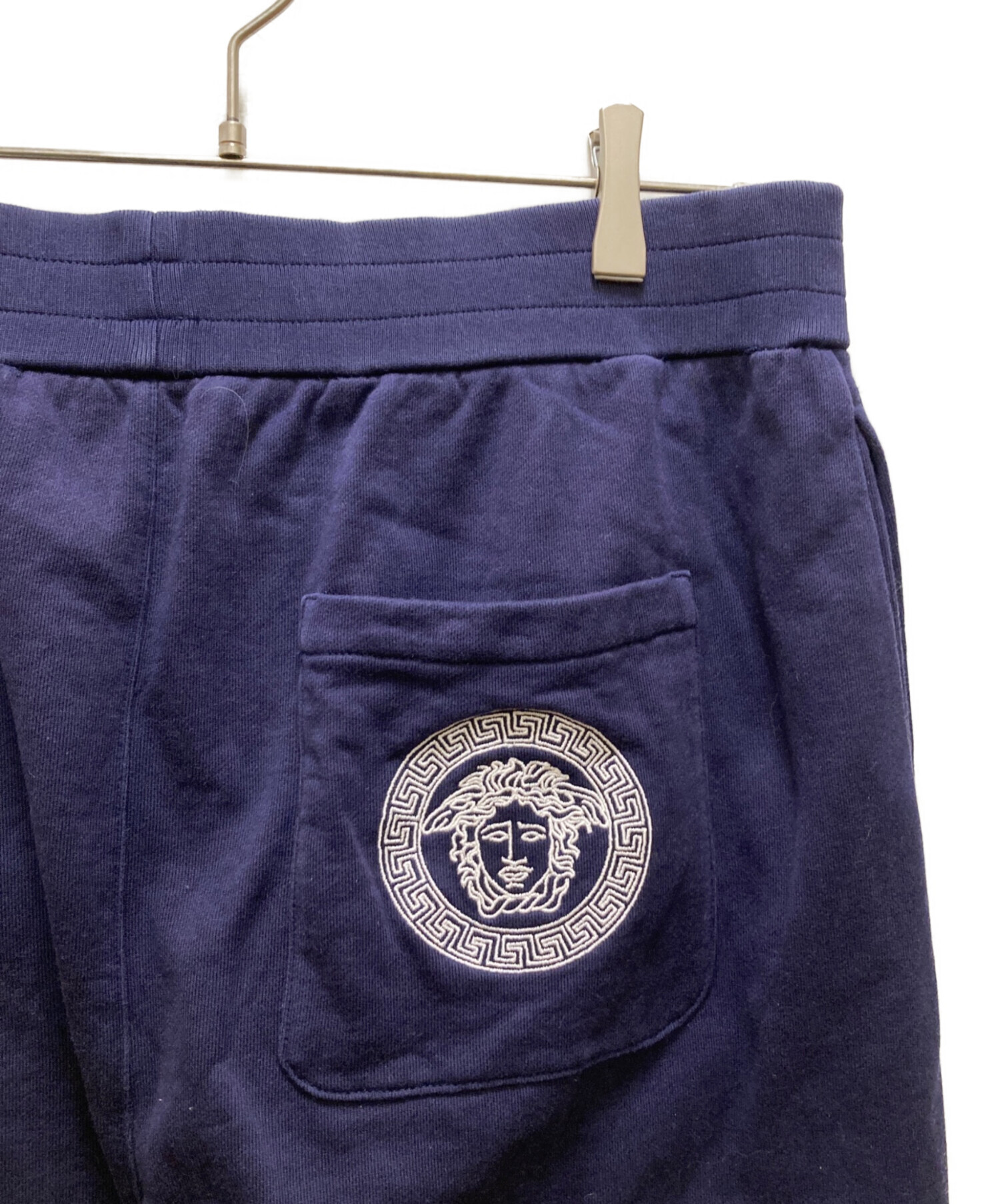 中古・古着通販】VERSACE (ヴェルサーチェ) メデューサ刺繍スウェット