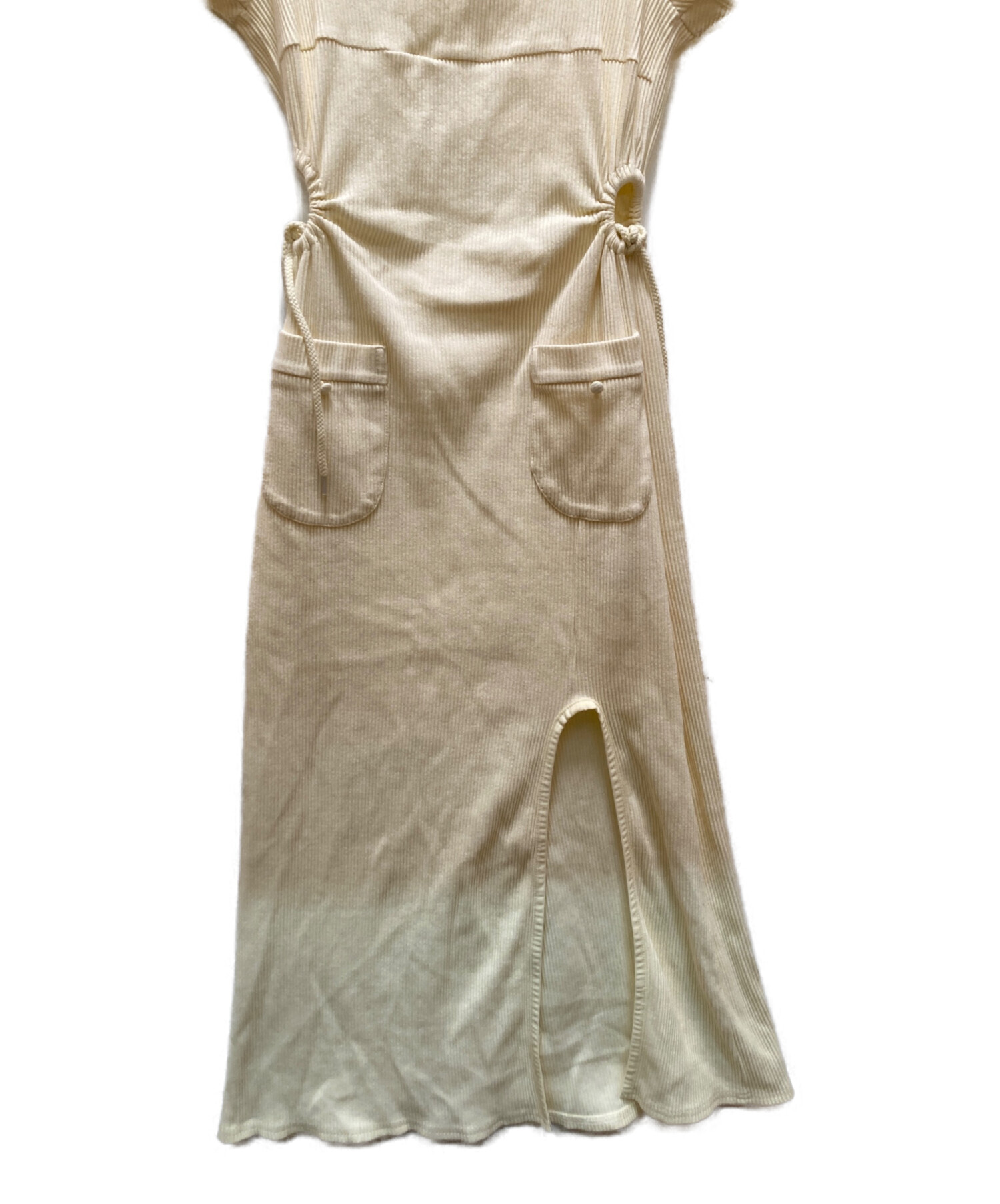 中古・古着通販】AND MARY (アンドマリー) Effie slit dress Ivory