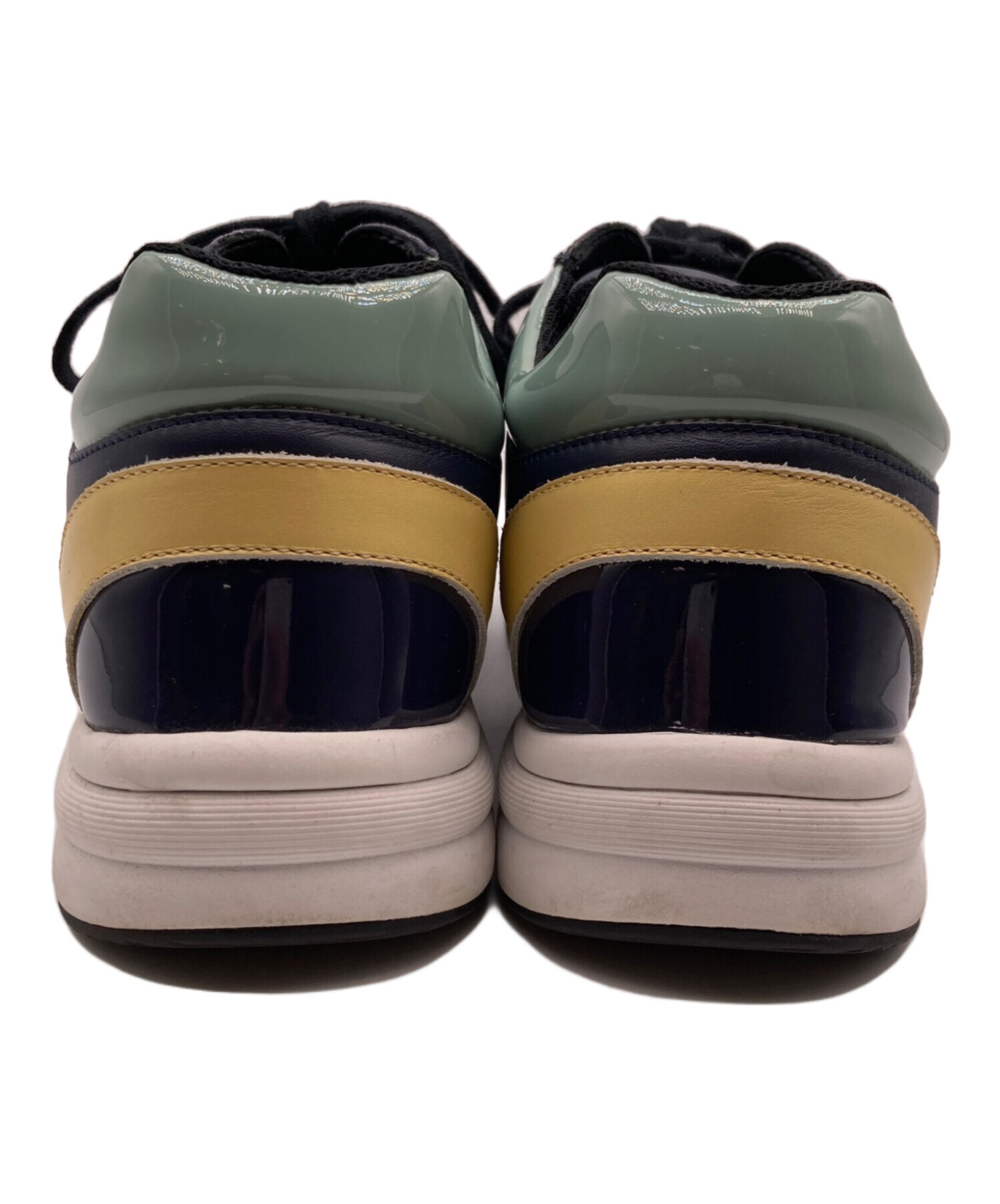 セール‼️【中古品】CHANEL スニーカー 中古・古着通販】CHANEL (シャネル) ココマークローカットスニーカー