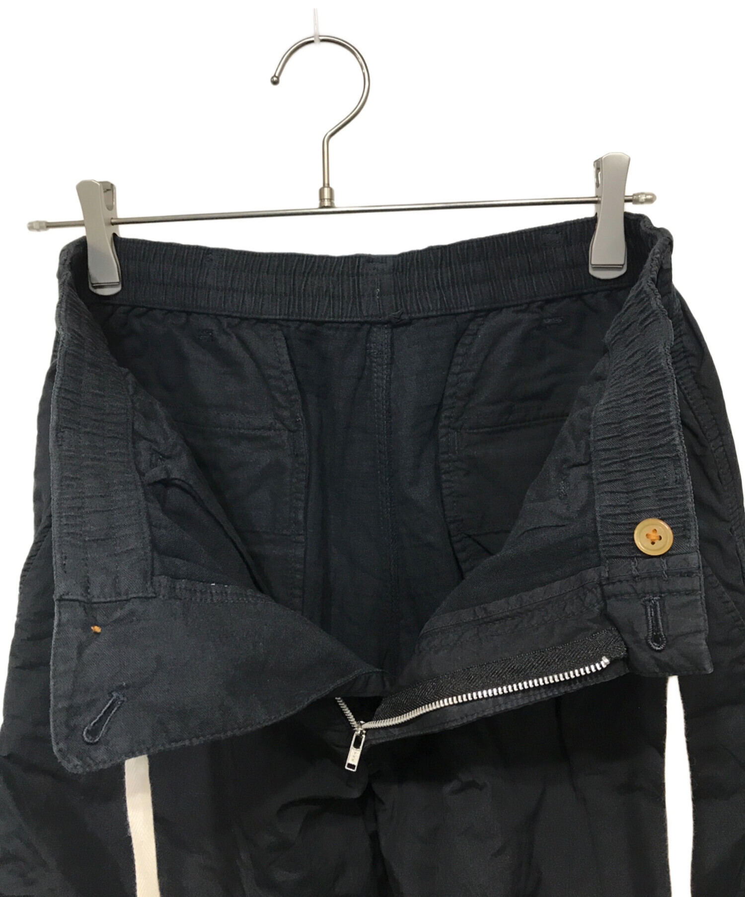 中古・古着通販】KHOKI (コッキ) テーパードパンツ ネイビー サイズ