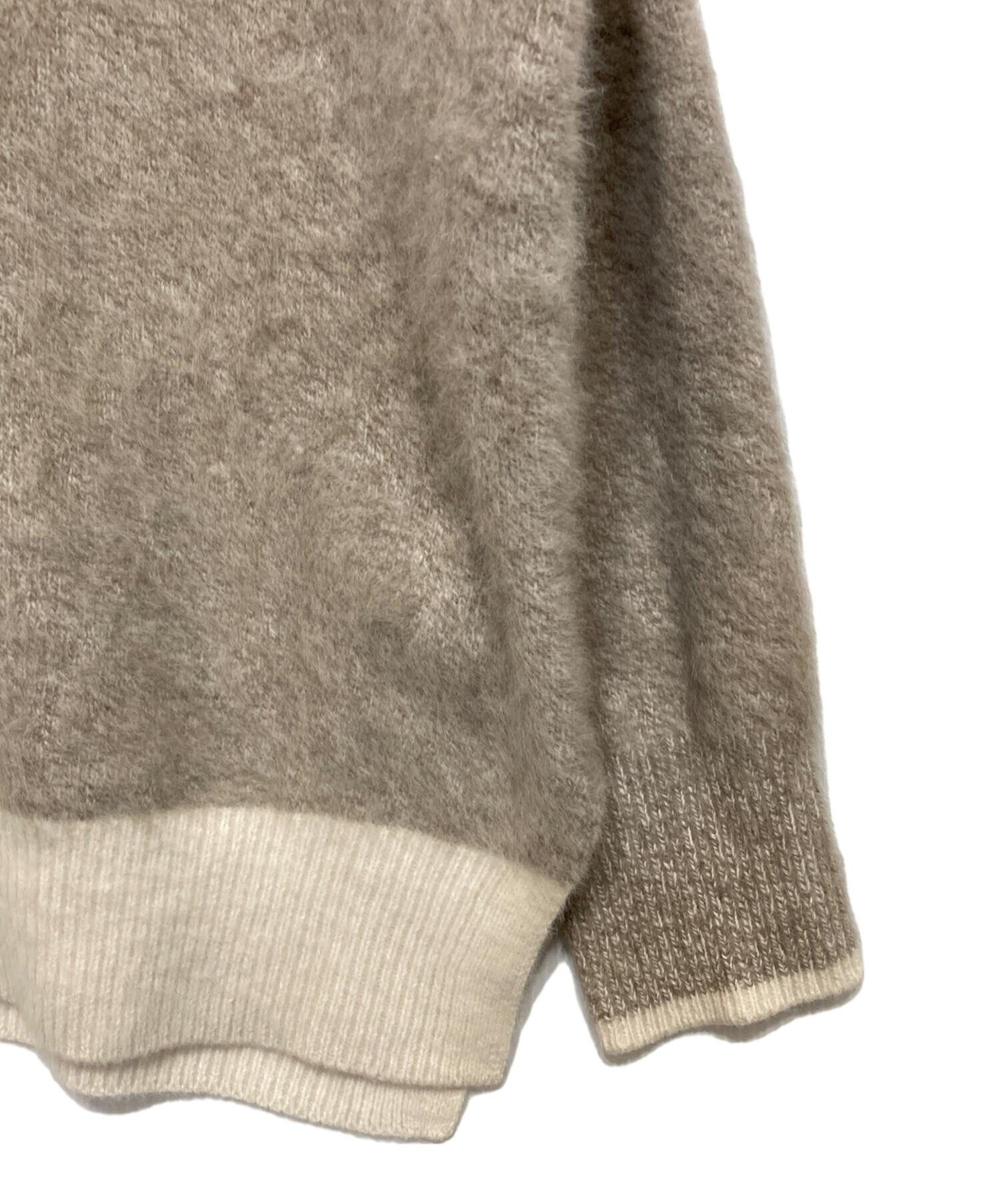 美品　ユナイテッドアローズ　フォックスカシミヤニット　ベージュxホワイト 中古・古着通販】UNITED ARROWS (ユナイテッドアローズ) フォックス