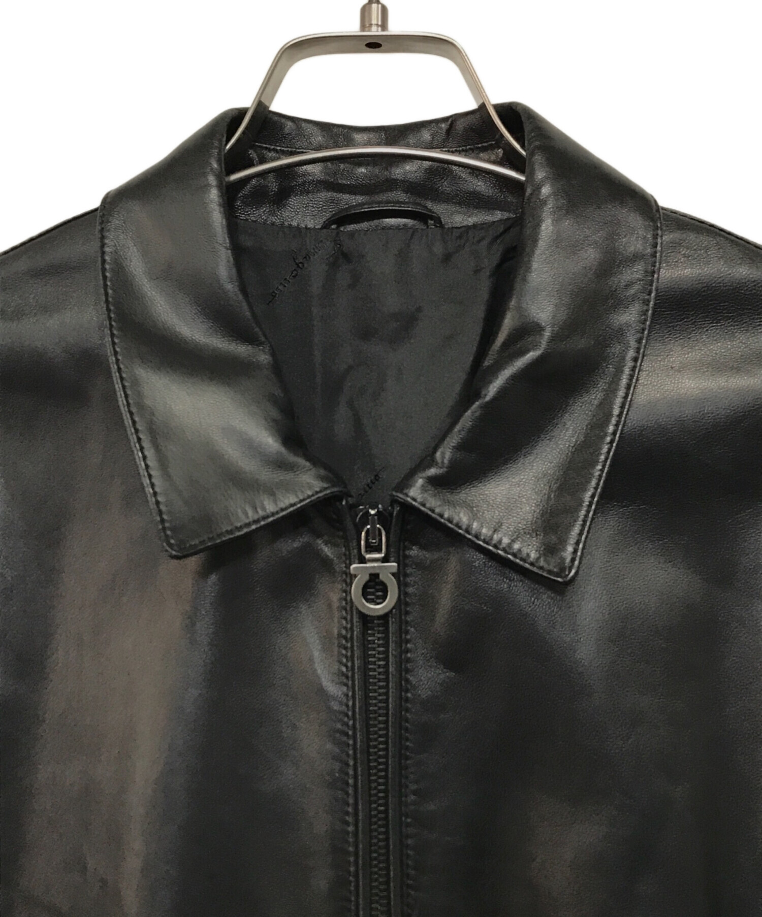 サルヴァトーレフェラガモ レザー テーラードジャケット 48サイズ Salvatore Ferragamo - 【美品】Salvatore Ferragamo サルヴァトーレ