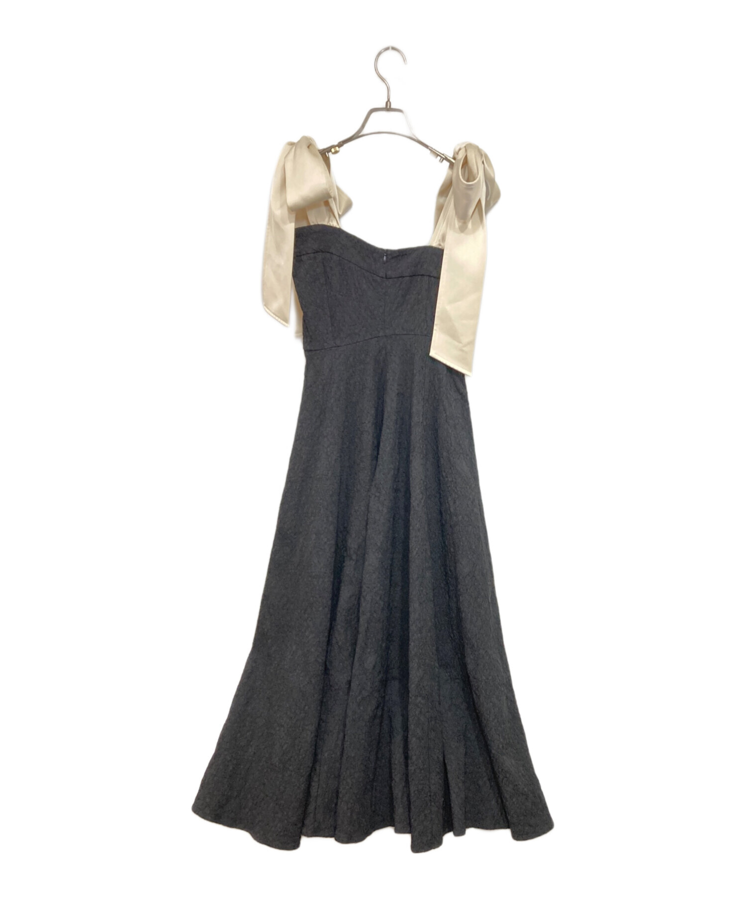 amerge リボンショルダー　ミニワンピ 新品タグ付】amerge アメルジュ リボンショルダーミニワンピース 黒