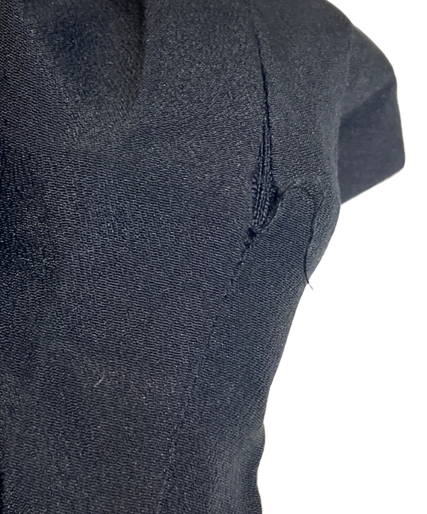 MIU MIU ブラック プリーツスカート 38 中古・古着通販】MIU MIU (ミュウミュウ) プリーツスカート