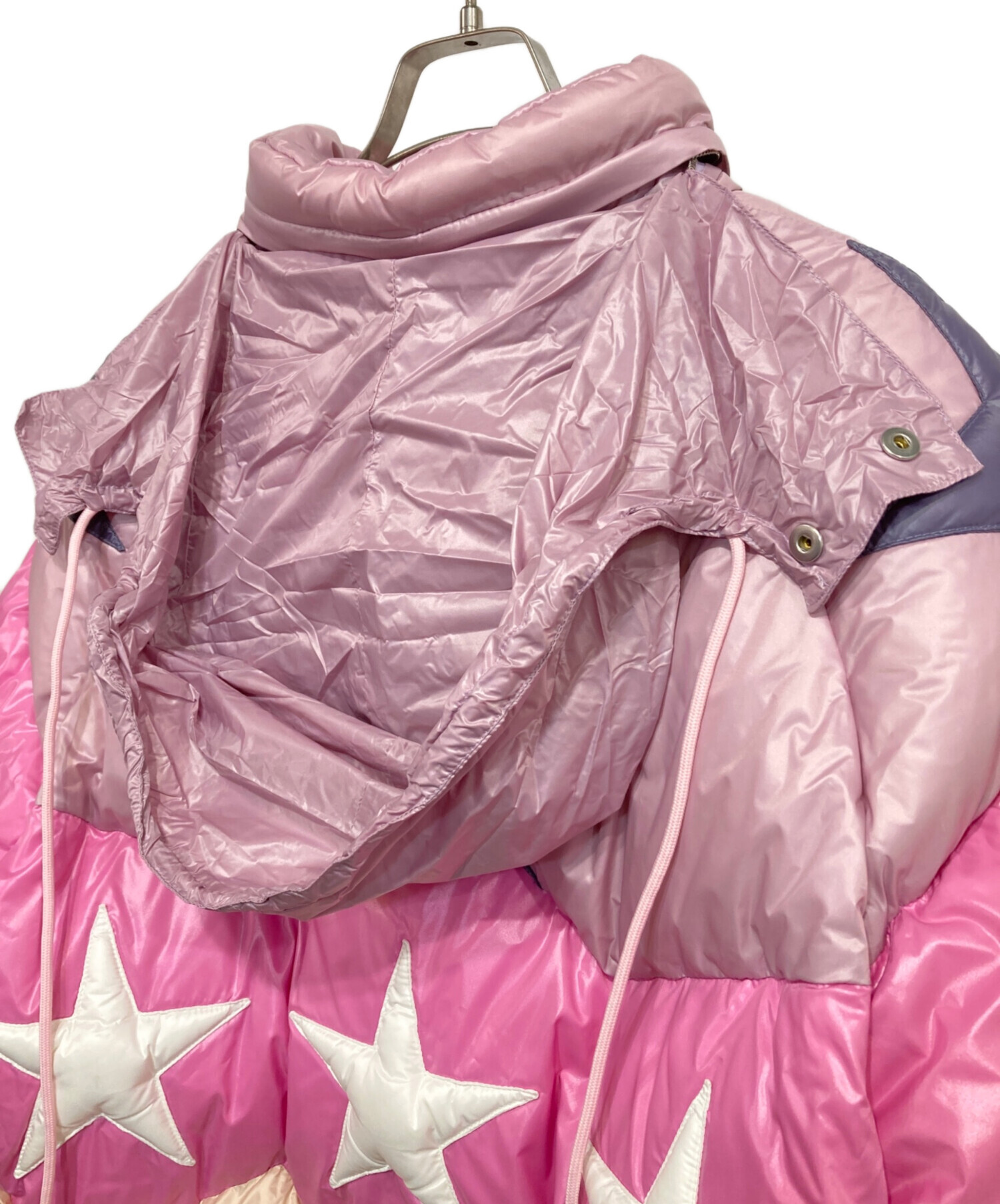 MIU MIU ピンク ダウンジャケット 36 ハーフスリーブ MIU MIU ピンク ダウンジャケット 36 ハーフスリーブ MIU MIU