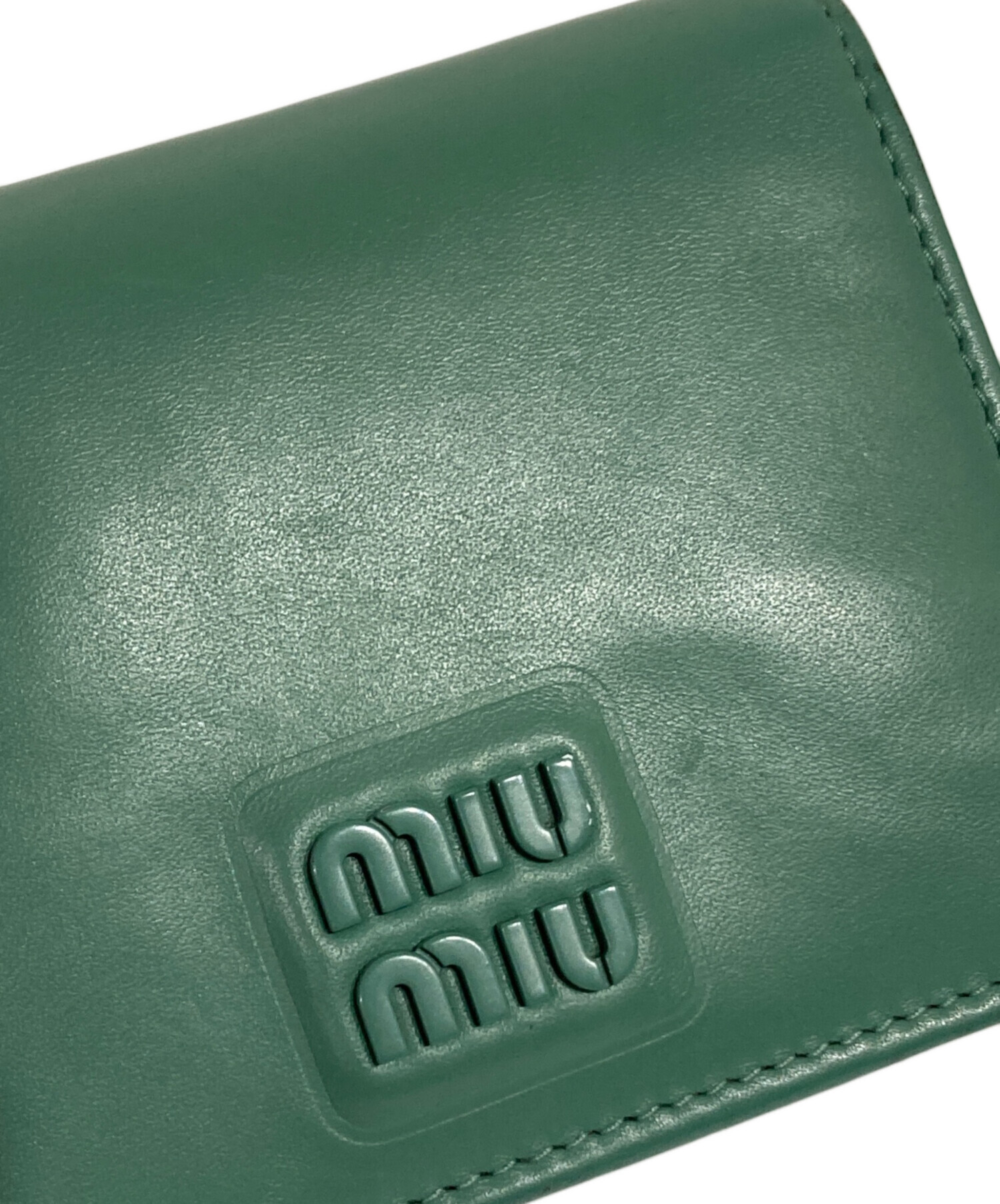 中古・古着通販】MIU MIU (ミュウミュウ) ロゴウォレット グリーン