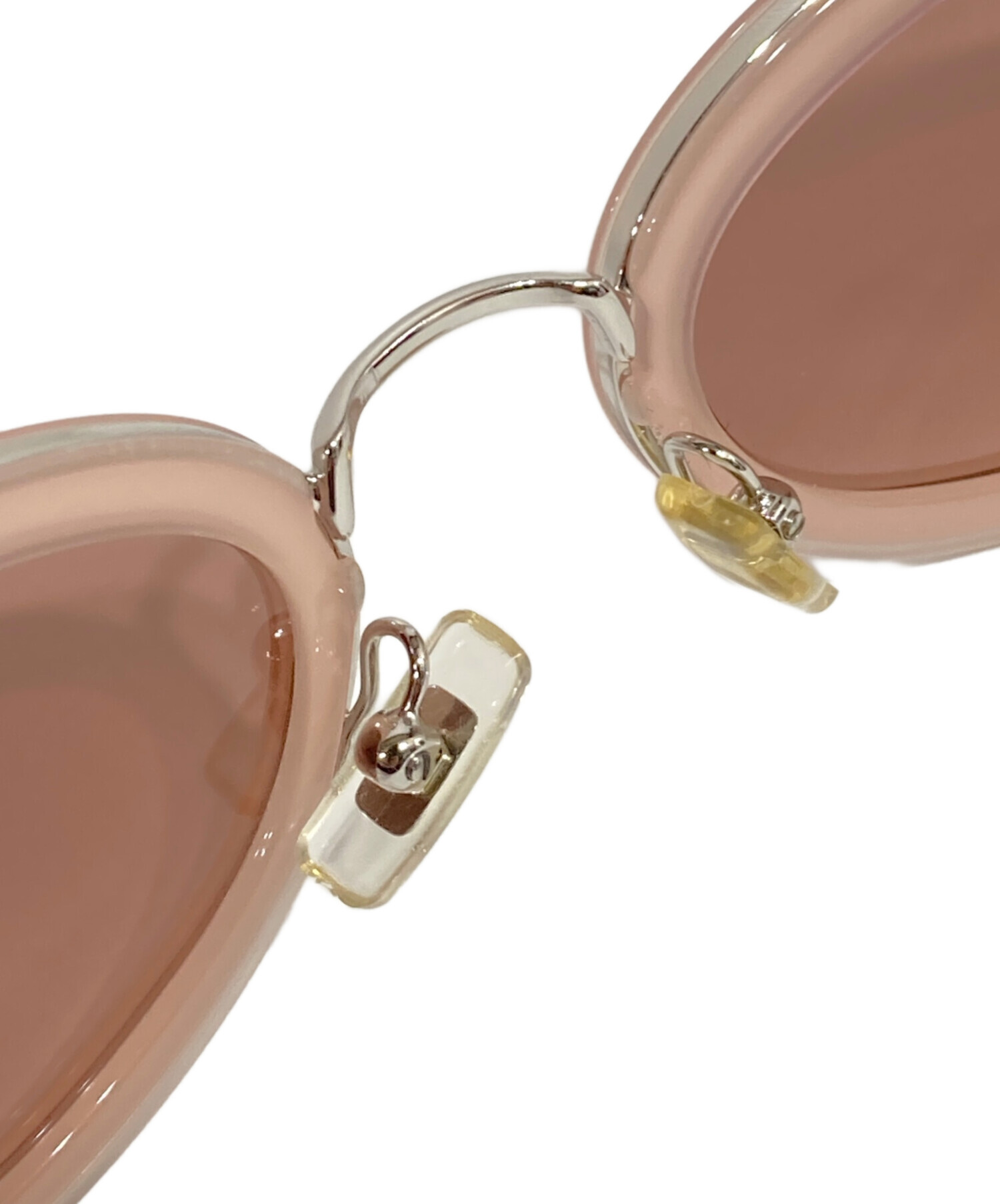 中古・古着通販】MIU MIU (ミュウミュウ) サングラス ピンク 中古・古着通販】MIU MIU (ミュウミュウ) サングラス ピンク