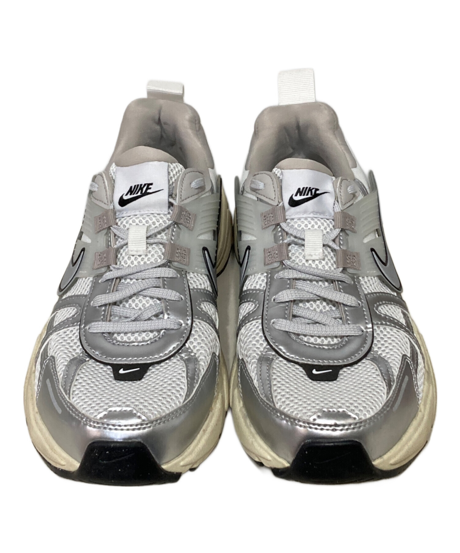 中古・古着通販】NIKE (ナイキ) V2K RUN SUMMIT WHITE/METALLIC SILVE