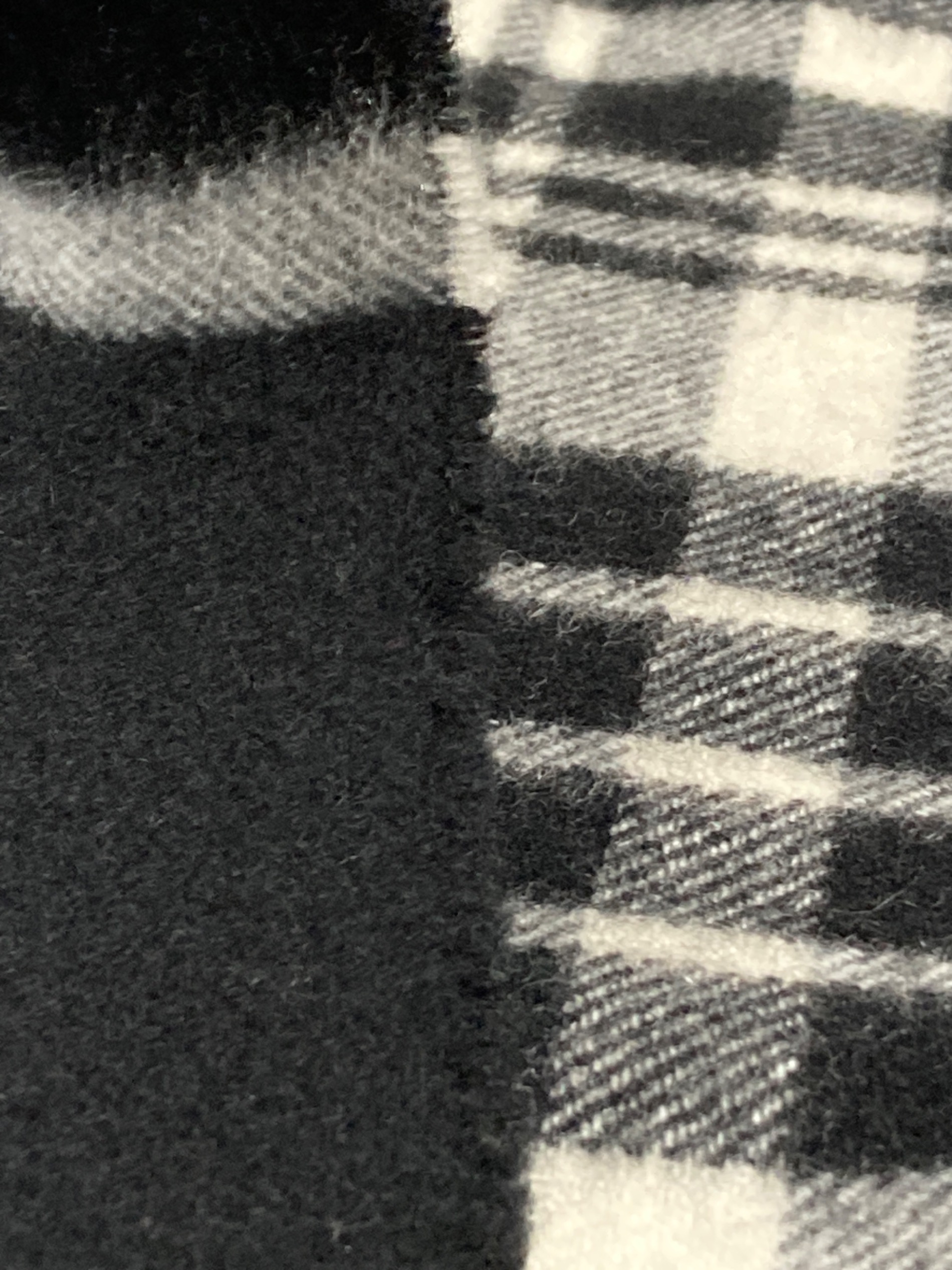 中古・古着通販】JOHNSTONS OF ELGIN (ジョンストンズオブエルガン